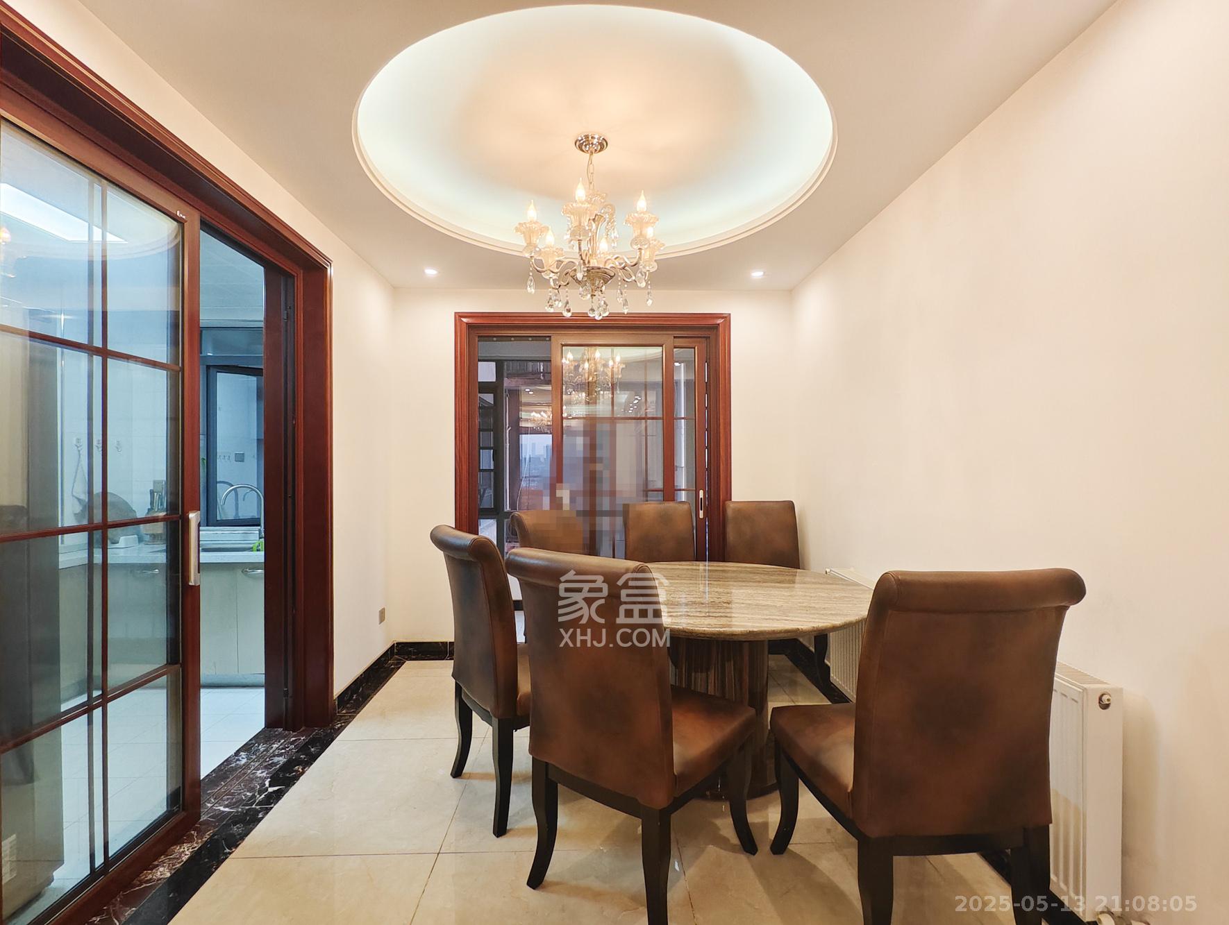 潇湘名城(新里程潇湘名城) 5室2厅2卫 162.0万 潇湘名城(新里程潇湘名城) 5室2厅2卫 162.0万其他