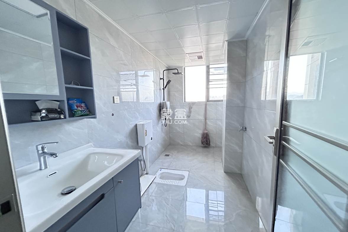 天成国际 1室0厅0卫 2200.0元/月 天成国际 1室0厅0卫 2200.0元/月室内图