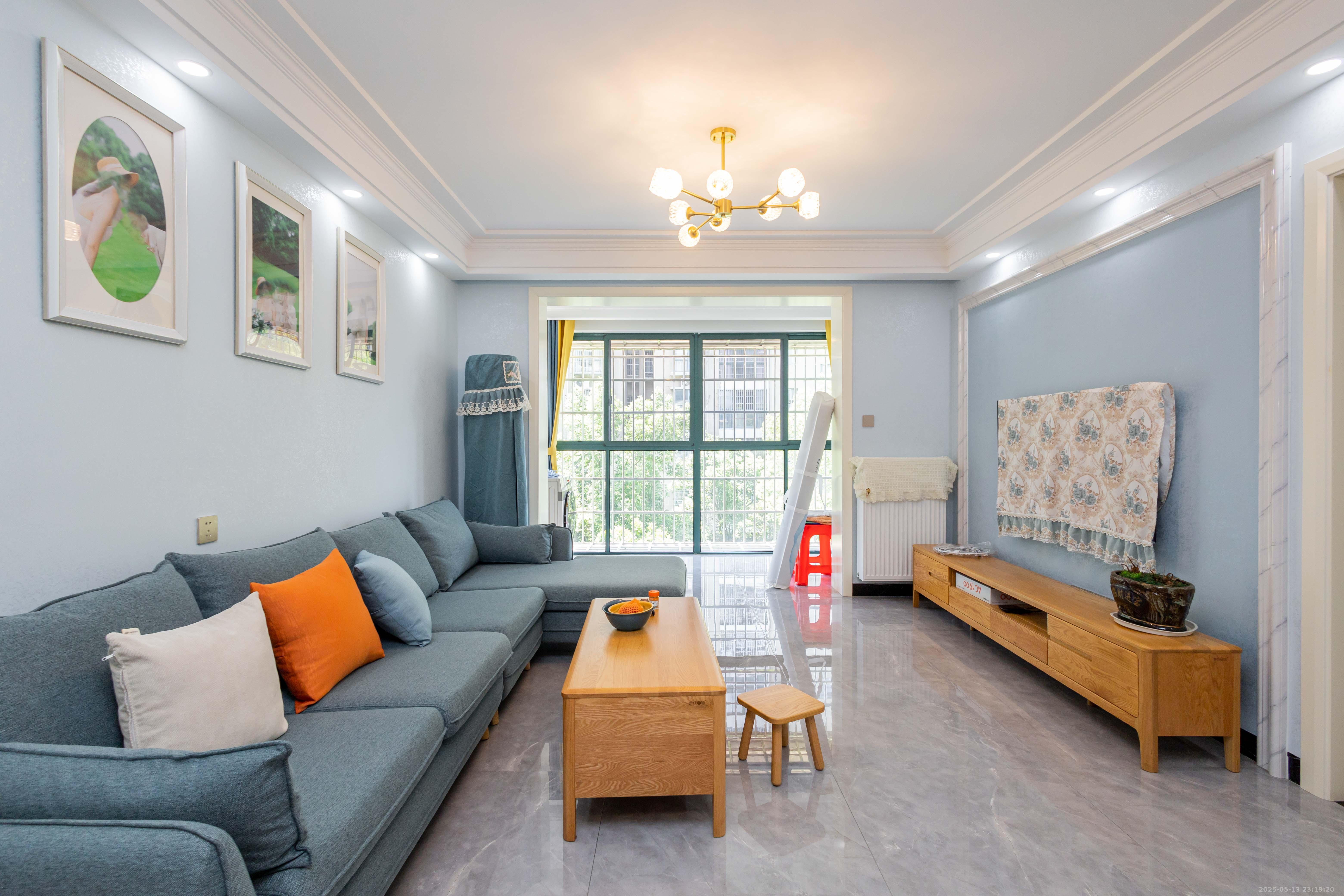 东岸锦城(东方人家)  3室2厅1卫    89.0万 东岸锦城(东方人家)  3室2厅1卫    89.0万