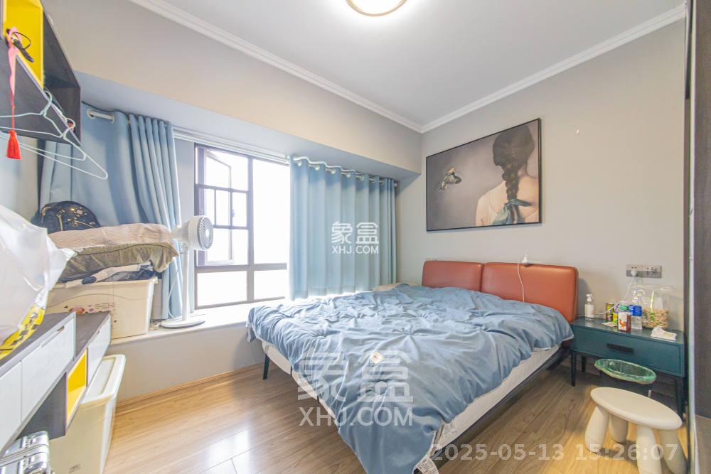 碧桂园公园壹号(凯怡茗苑) 3室2厅2卫 2200.0元/月 碧桂园公园壹号(凯怡茗苑) 3室2厅2卫 2200.0元/月室内图