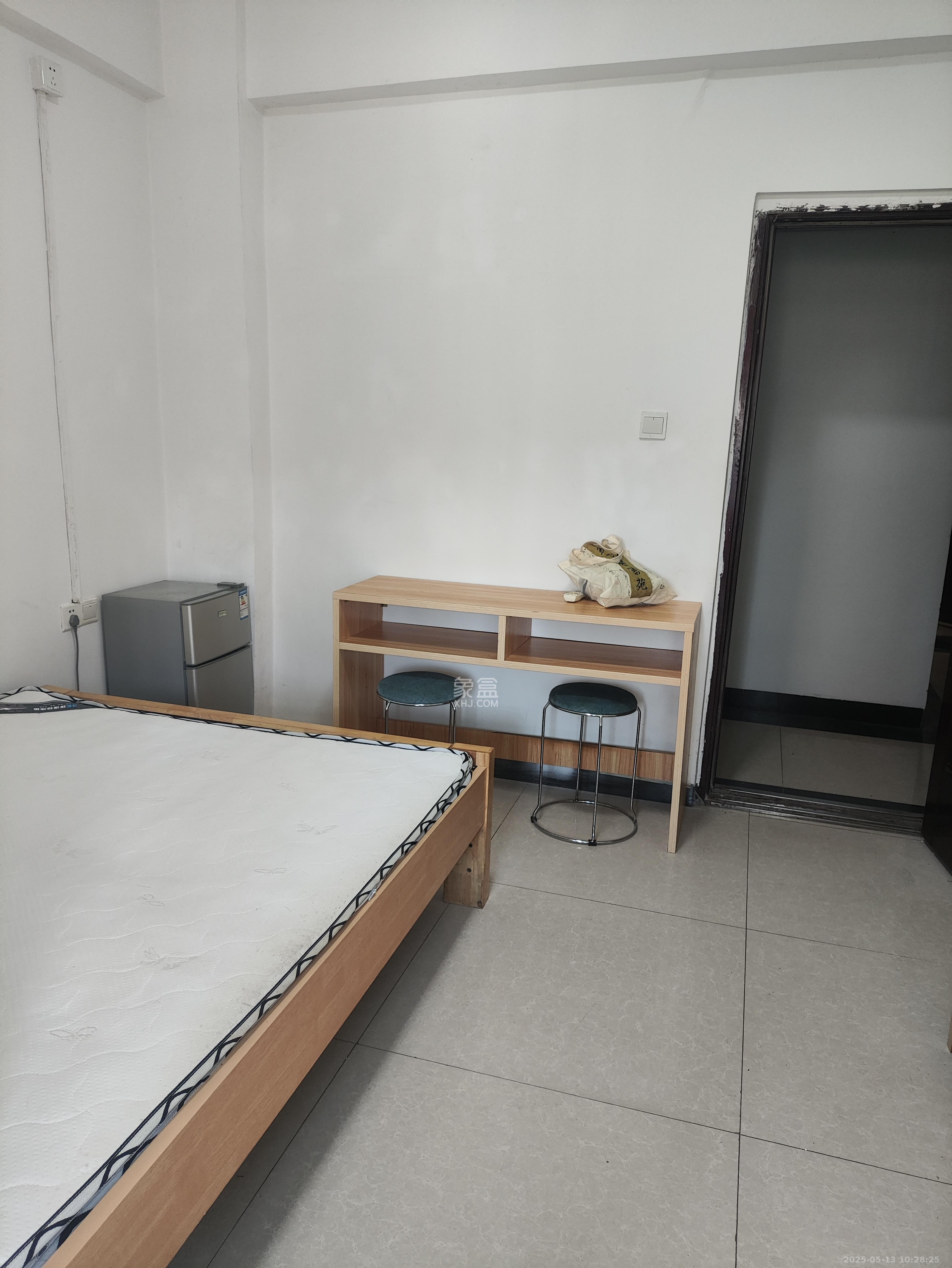 龙塘安置区(龙塘小区) 1室1厅1卫 800.0元/月 龙塘安置区(龙塘小区) 1室1厅1卫 800.0元/月室内图