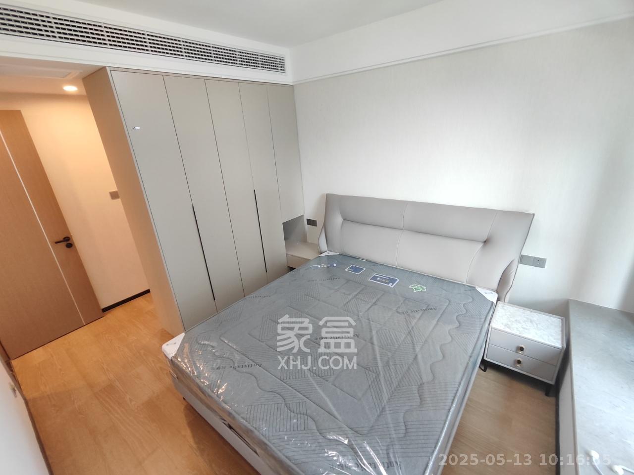 中海麓山境南区  3室2厅2卫   3100.00元/月室内图