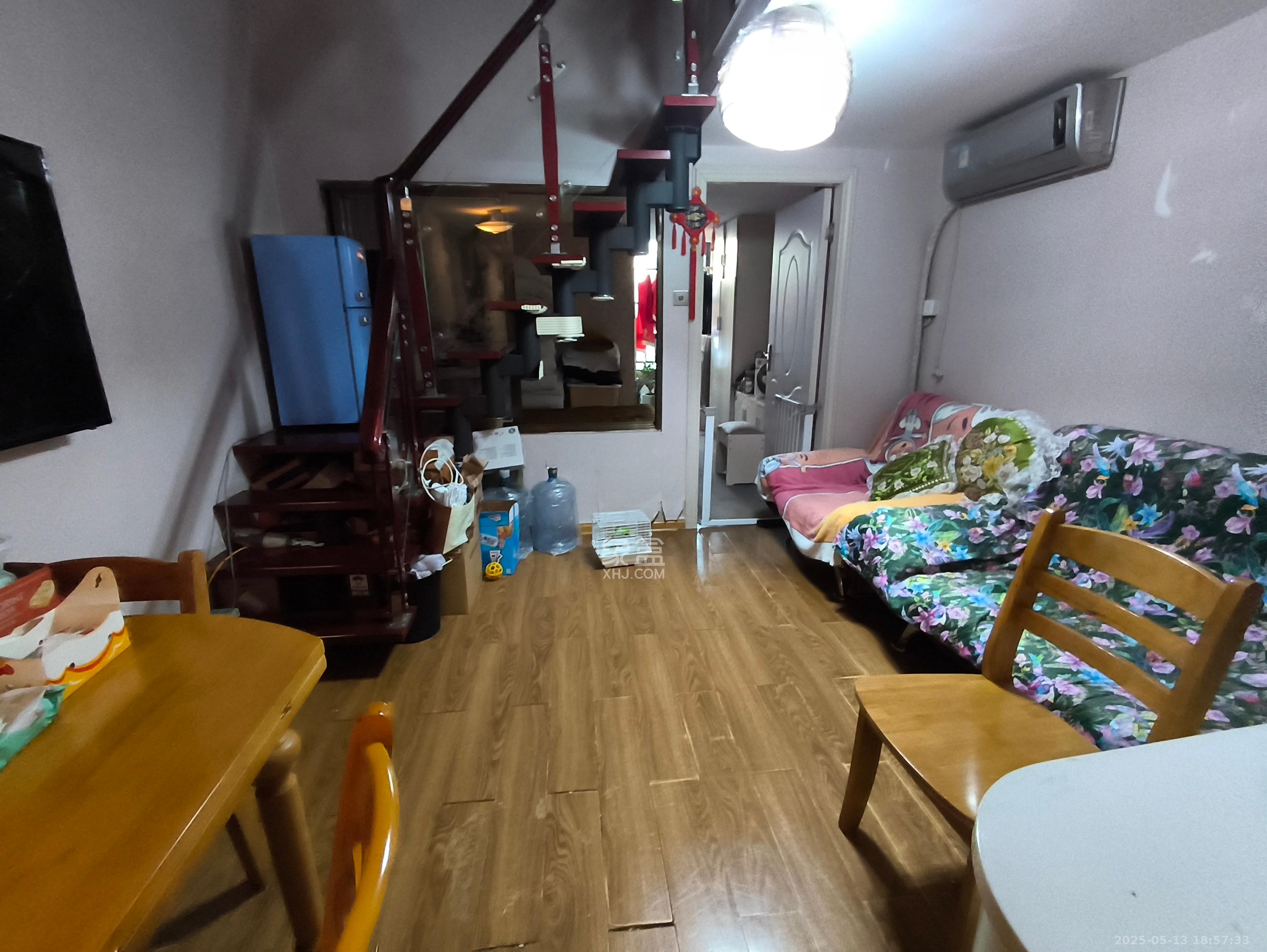 融圣国际  3室2厅3卫    2300.0元/月 融圣国际  3室2厅3卫    2300.0元/月室内图