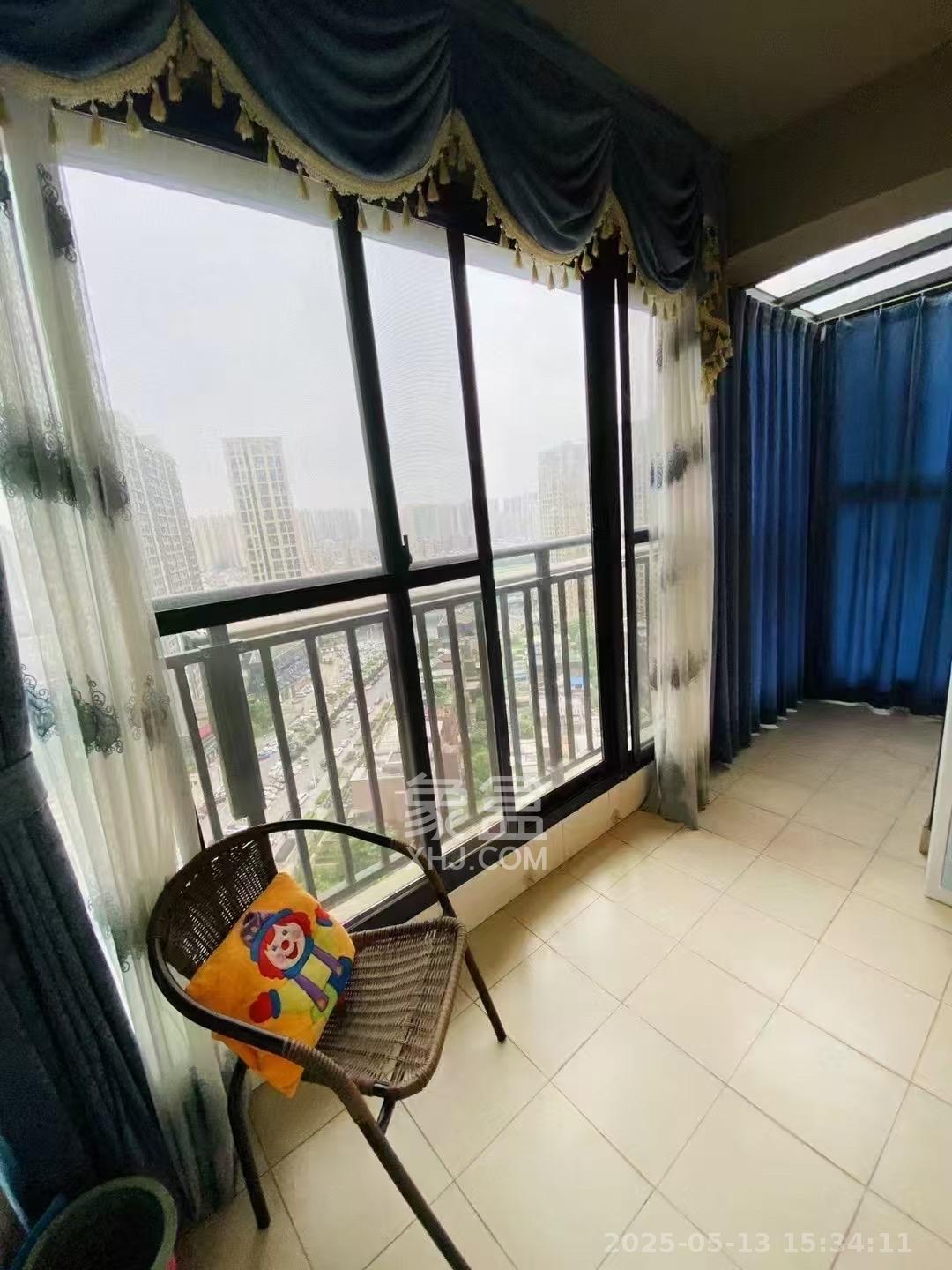 万科金域华府三四期 1室2厅2卫 3500.0元/月 万科金域华府三四期 1室2厅2卫 3500.0元/月室内图