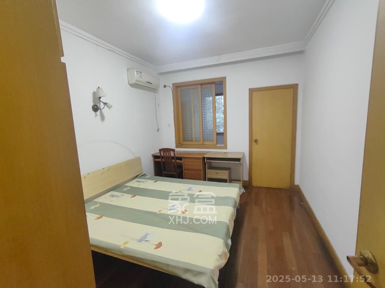 南湖军区干部休养所 3室2厅2卫 1800.0元/月 南湖军区干部休养所 3室2厅2卫 1800.0元/月室内图