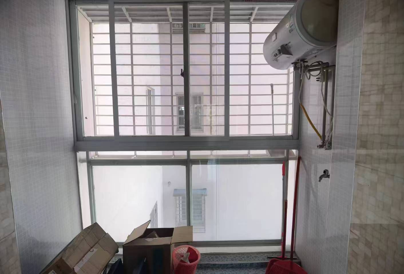 法苑里 3室2厅2卫 3000.0元/月 法苑里 3室2厅2卫 3000.0元/月室内图