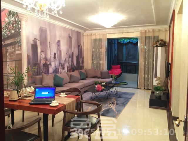 恒大绿洲 3室2厅2卫 3800.0元/月 恒大绿洲 3室2厅2卫 3800.0元/月室内图