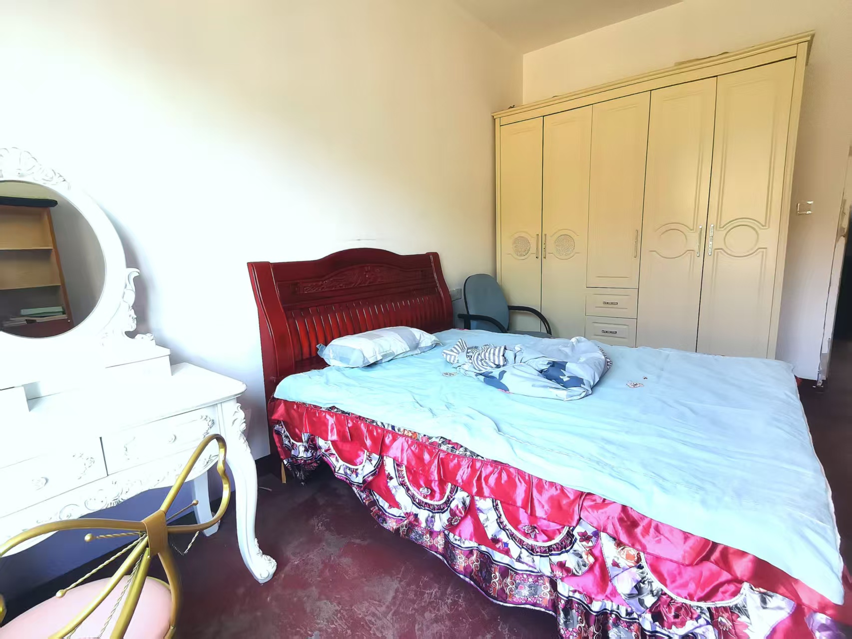 立新长湖安置区(水映豪廷安置房) 2室1厅1卫 600.0元/月 立新长湖安置区(水映豪廷安置房) 2室1厅1卫 600.0元/月室内图