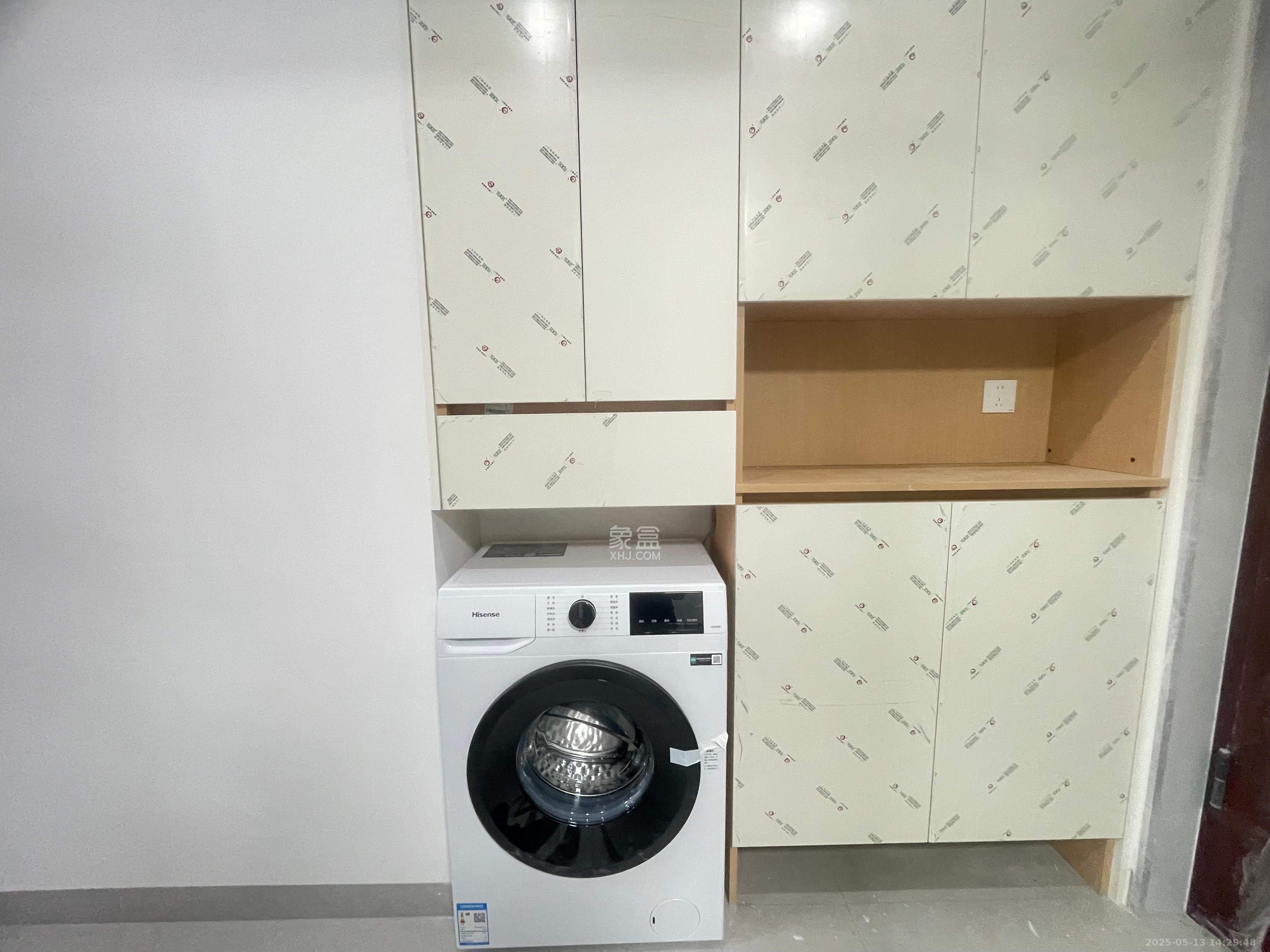 星沙算中心  1室1厅1卫   1600.00元/月室内图