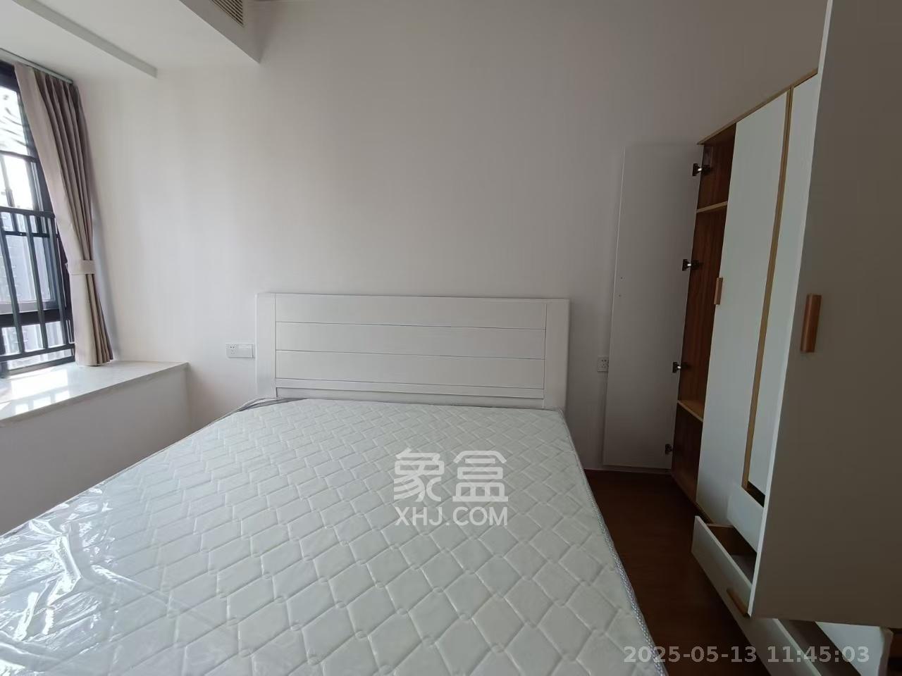 清控湖山雅居南区  3室2厅2卫   2500.00元/月室内图