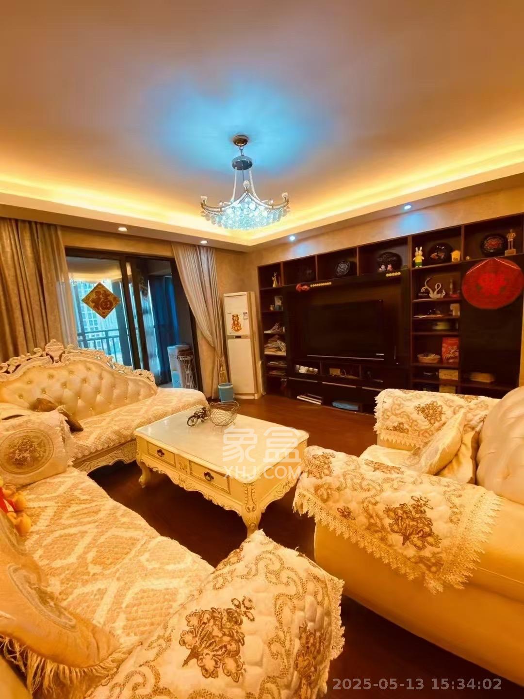 万科金域华府三四期 1室2厅2卫 3500.0元/月 万科金域华府三四期 1室2厅2卫 3500.0元/月室内图