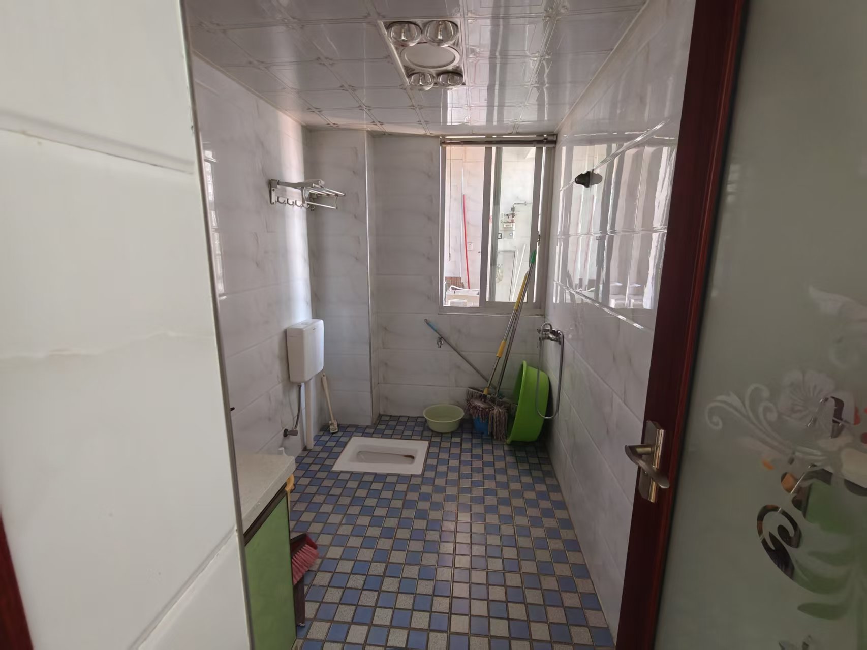 香山红叶 3室2厅2卫 47.8万 香山红叶 3室2厅2卫 47.8万客厅