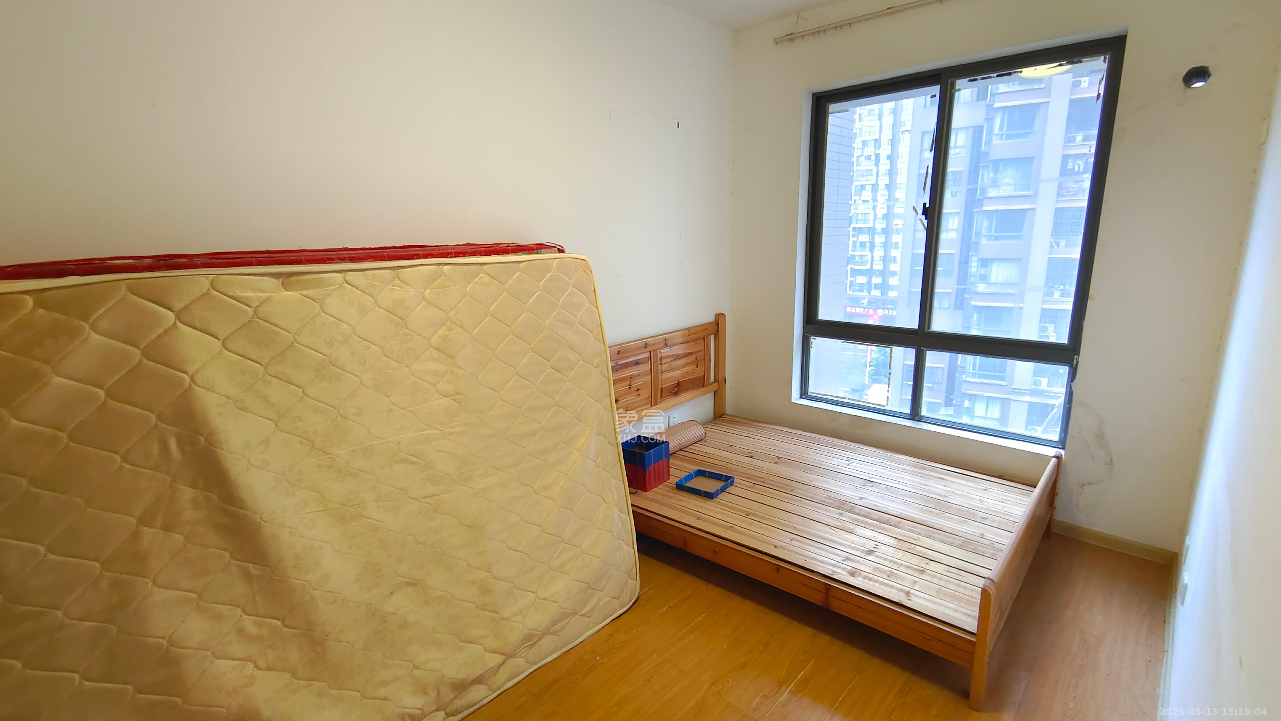 鑫远湘府华城 3室2厅2卫 1800.0元/月 鑫远湘府华城 3室2厅2卫 1800.0元/月室内图