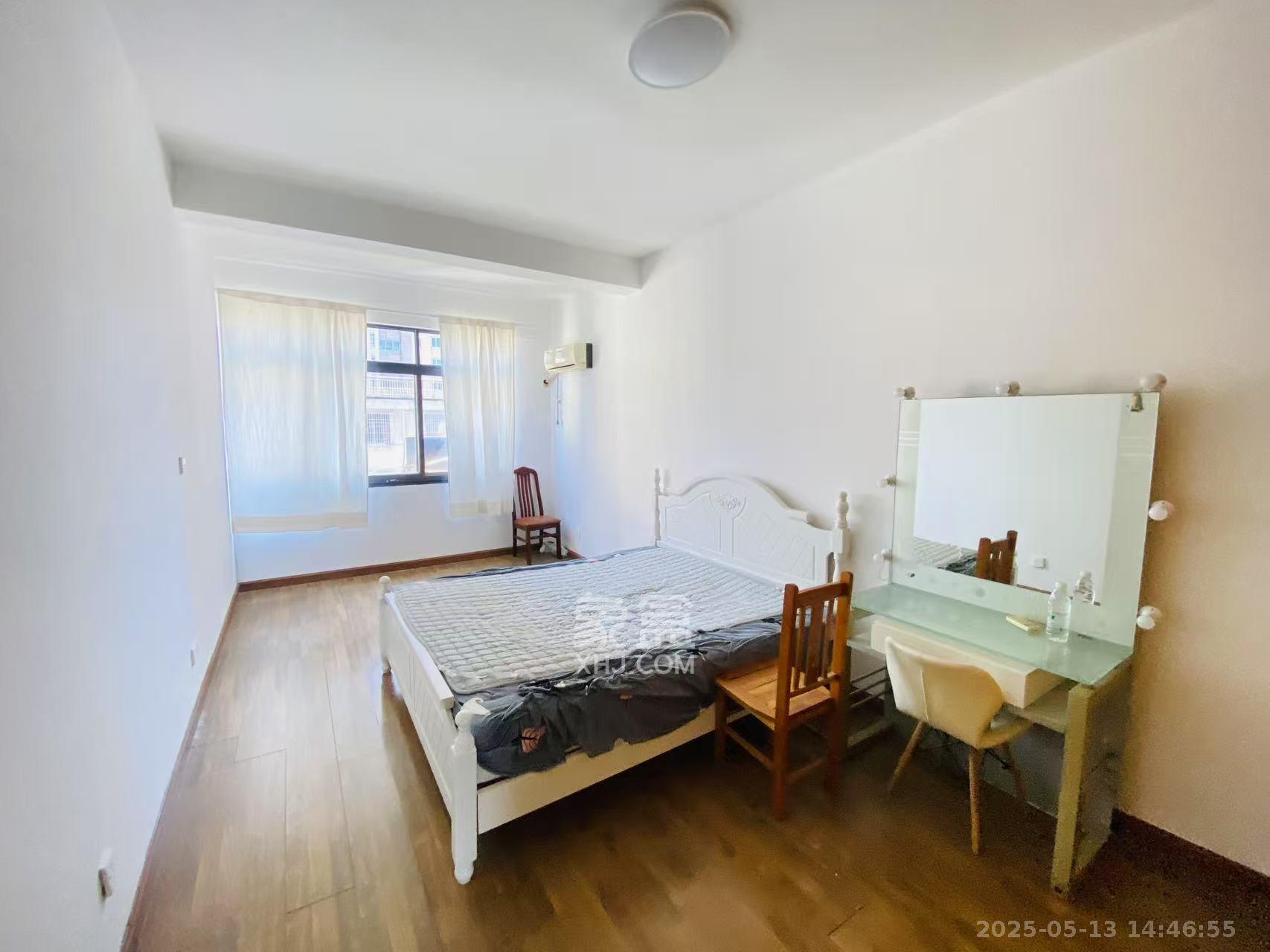 省地税局 1室1厅1卫 1800.0元/月 省地税局 1室1厅1卫 1800.0元/月室内图