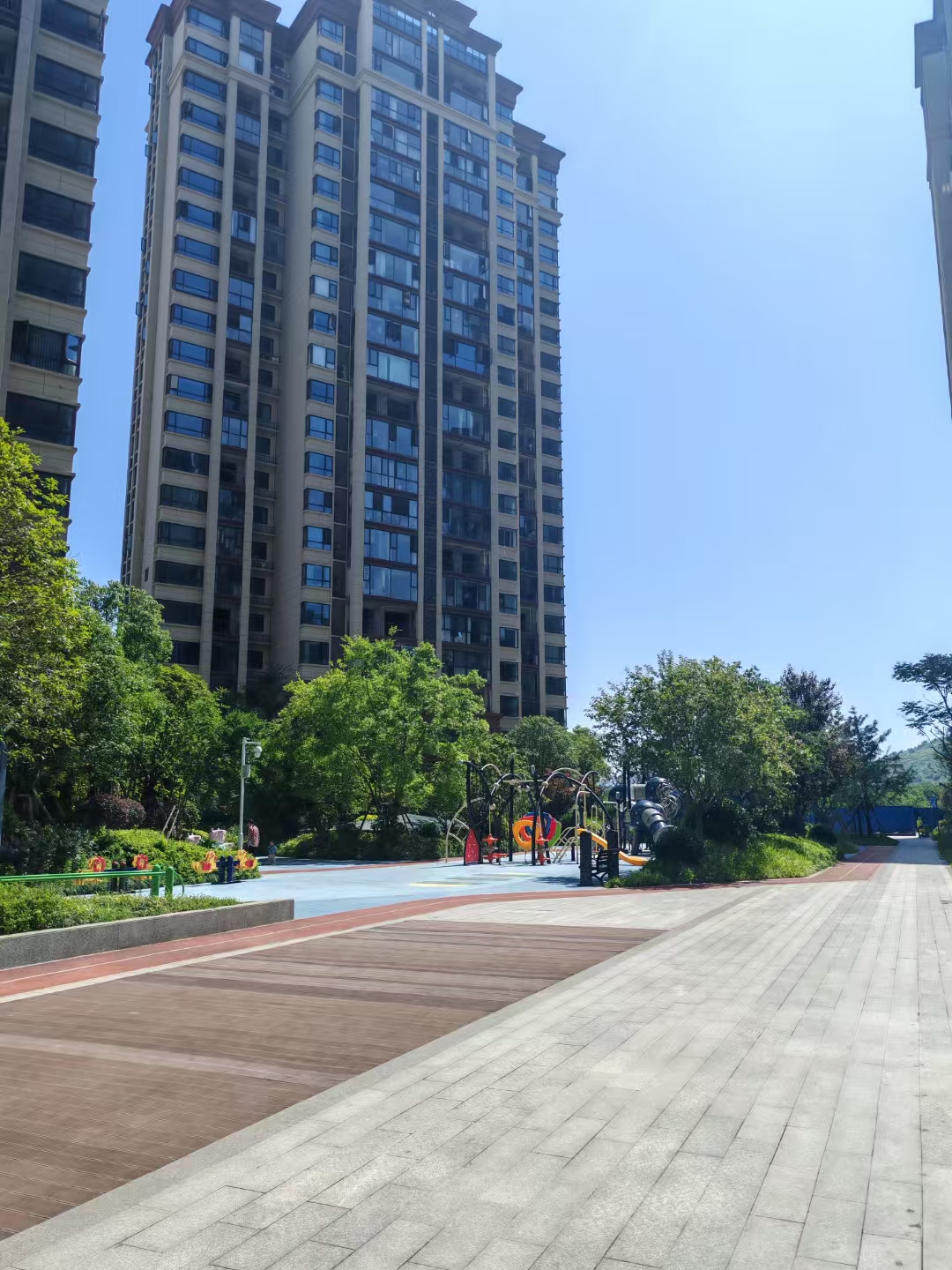 东宸江山里  1室0厅0卫   2100.00元/月室内图