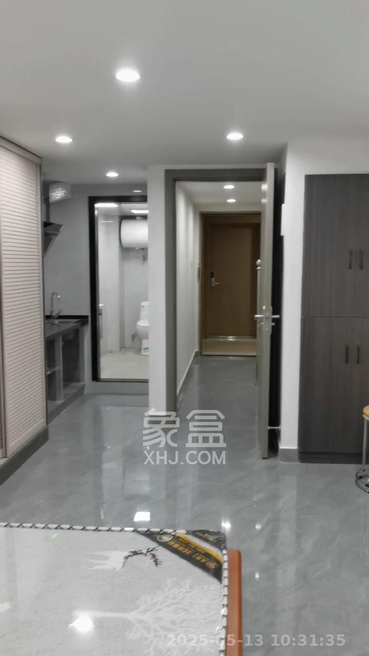 海伦春天  1室1厅1卫   900.00元/月室内图