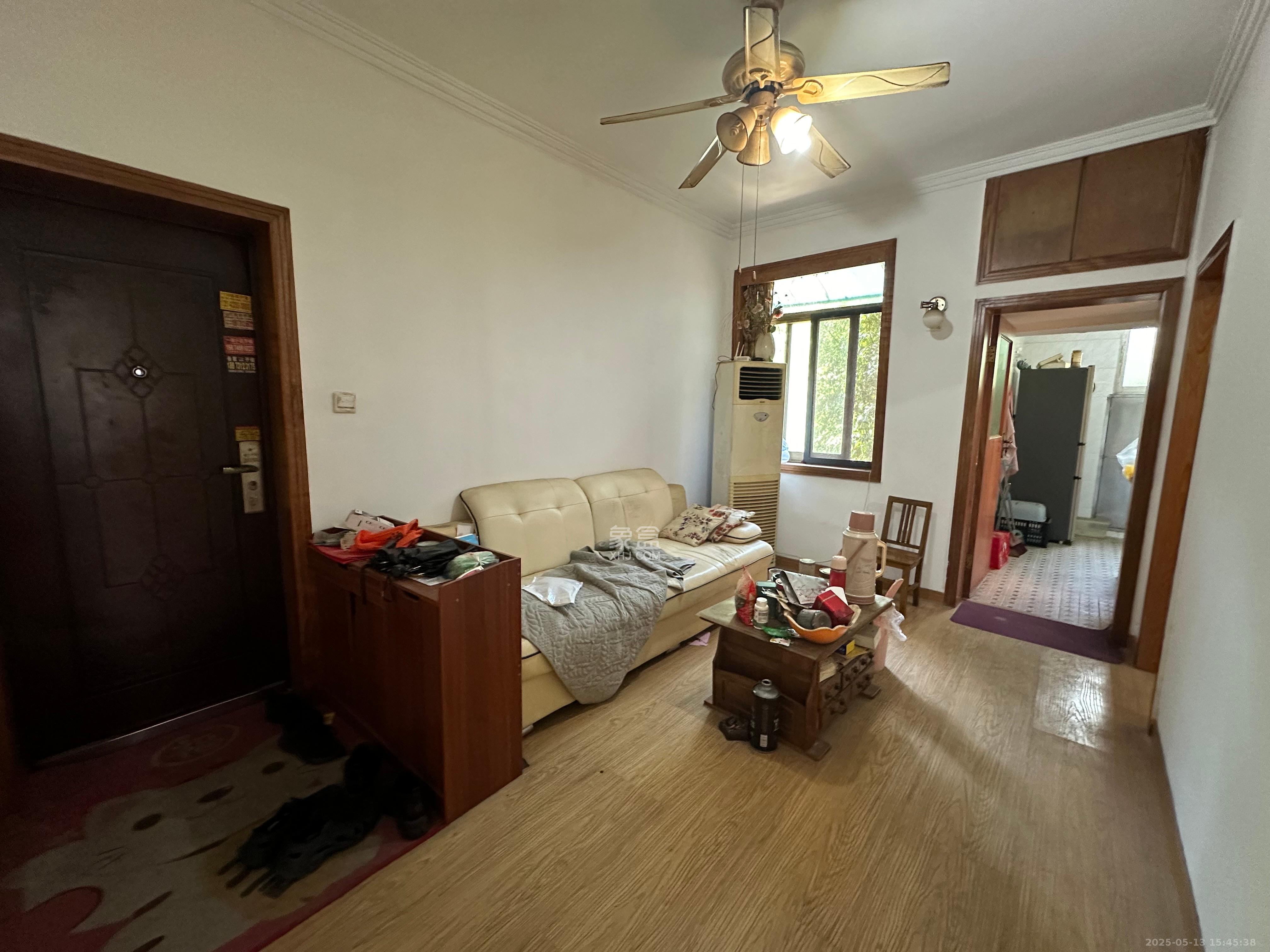 省质检局宿舍 3室2厅1卫 2000.0元/月 省质检局宿舍 3室2厅1卫 2000.0元/月室内图