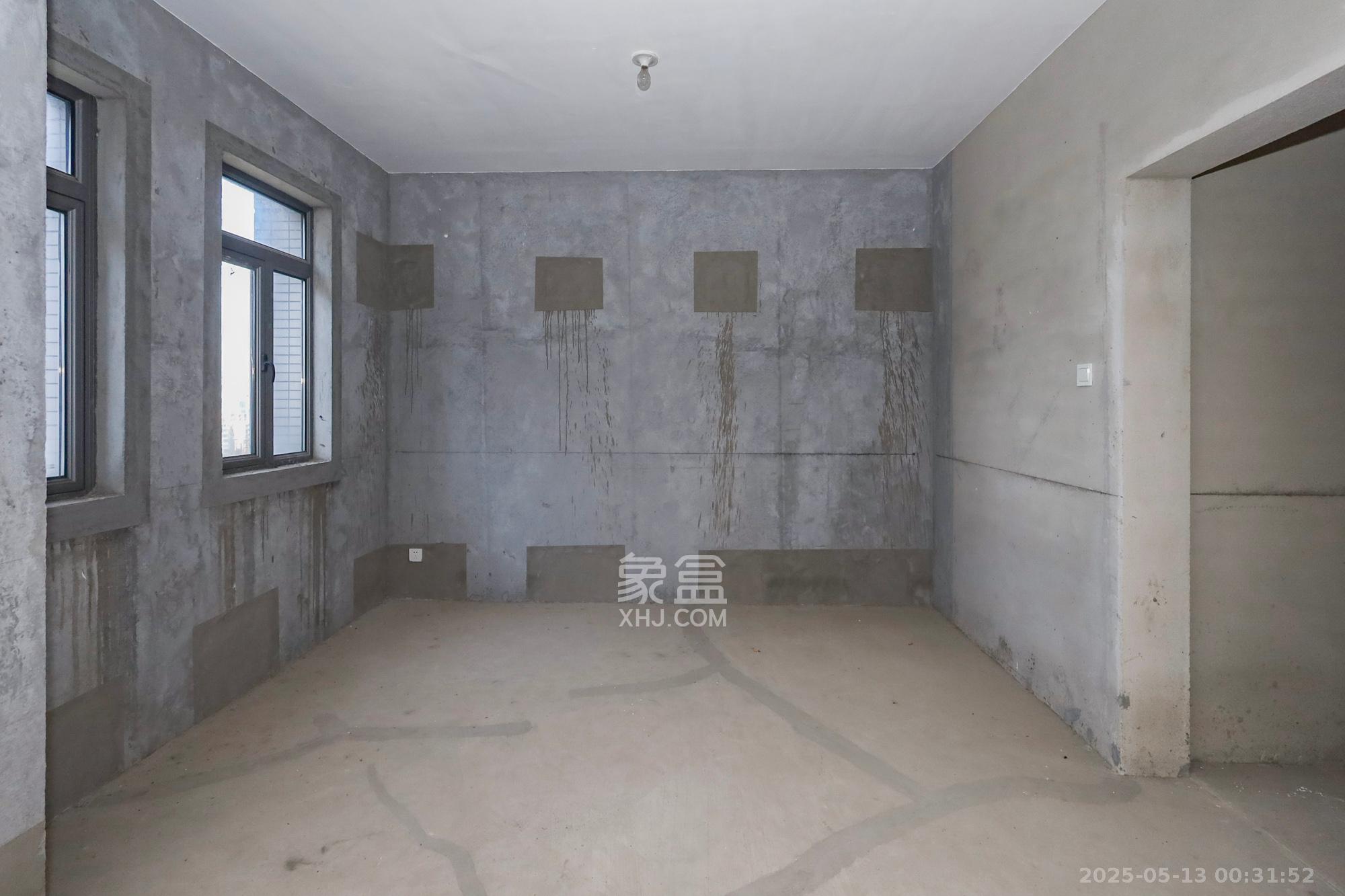 八方小区C区 4室2厅2卫 438.0万 八方小区C区 4室2厅2卫 438.0万卧室