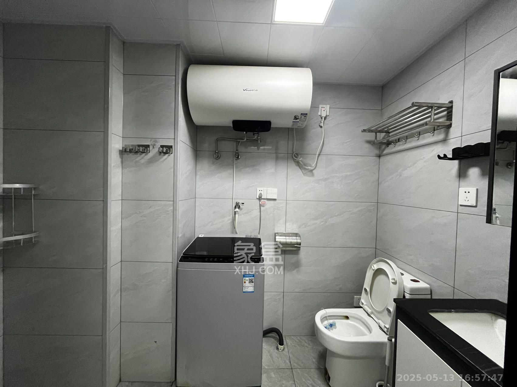 梅溪湖家居建材城  1室0厅1卫    1650.0元/月 梅溪湖家居建材城  1室0厅1卫    1650.0元/月室内图