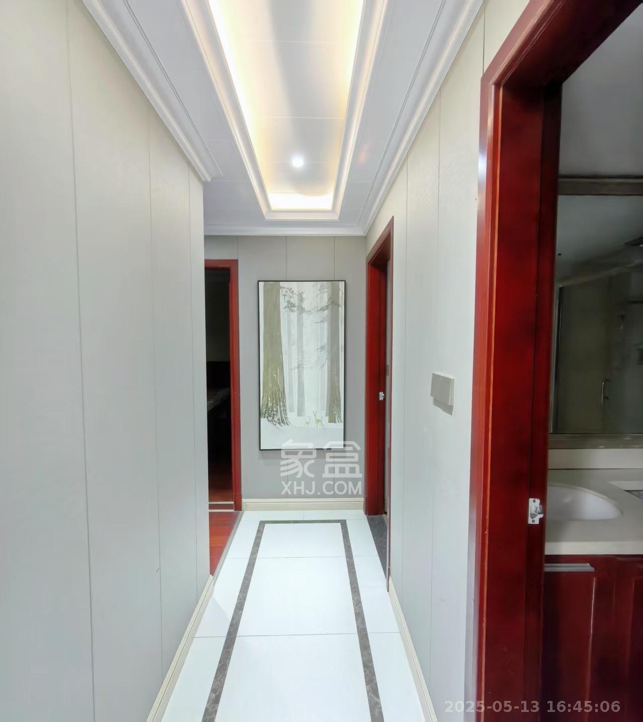 中海国际三期  5室2厅2卫    3500.0元/月室内图