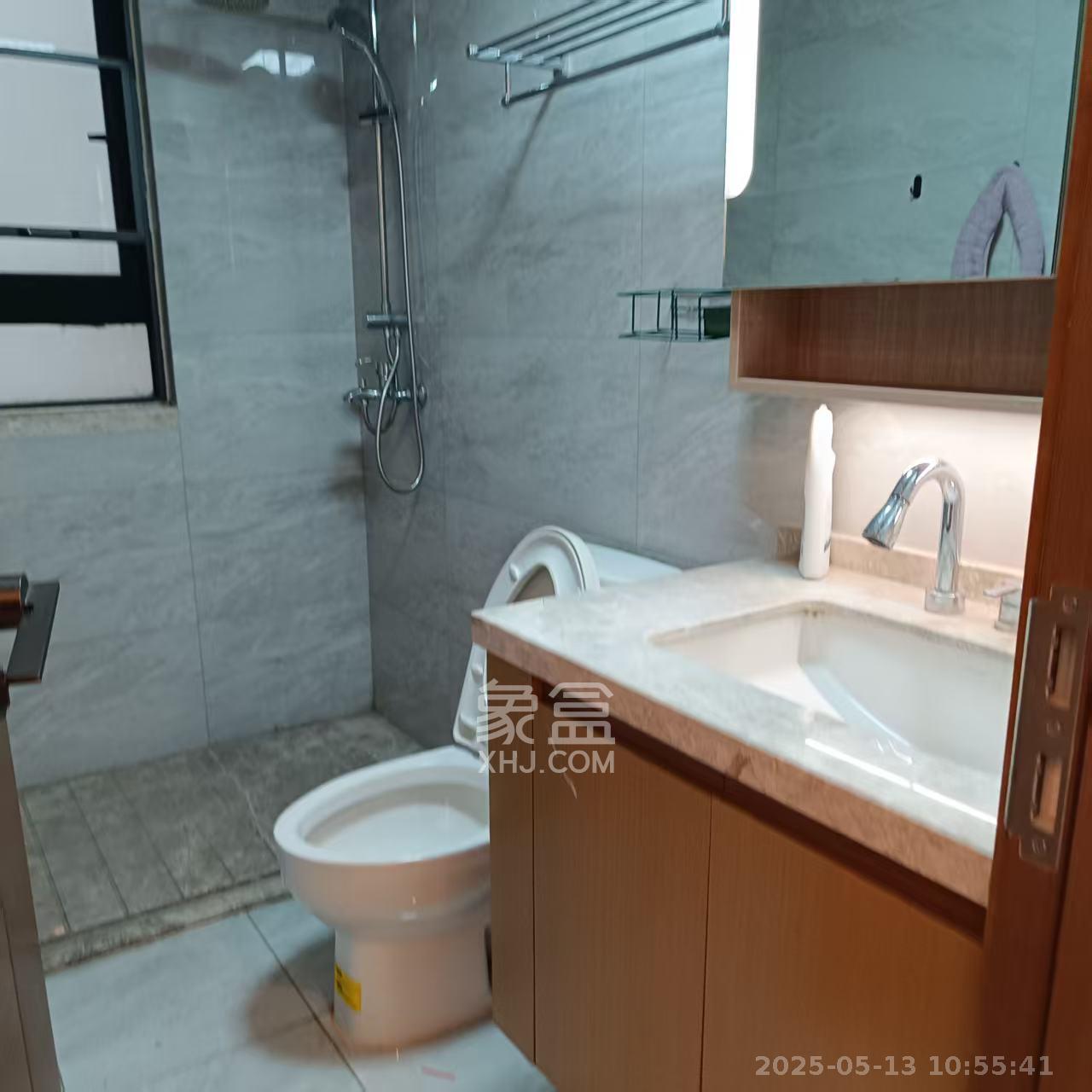 万科魅力之城天阔里 4室2厅2卫 3700.0元/月 万科魅力之城天阔里 4室2厅2卫 3700.0元/月室内图