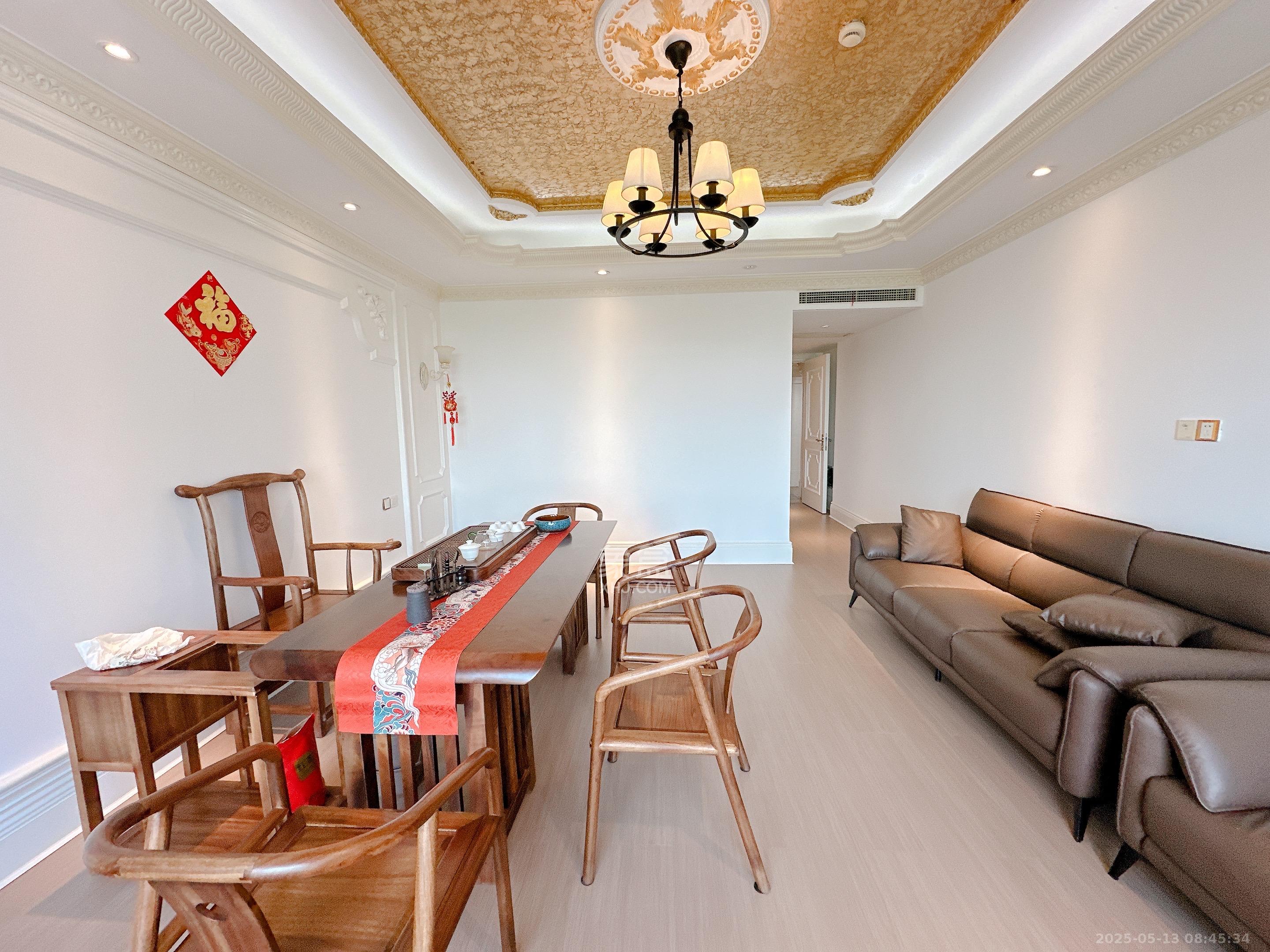 万达公馆 4室2厅4卫 8500.0元/月 万达公馆 4室2厅4卫 8500.0元/月室内图