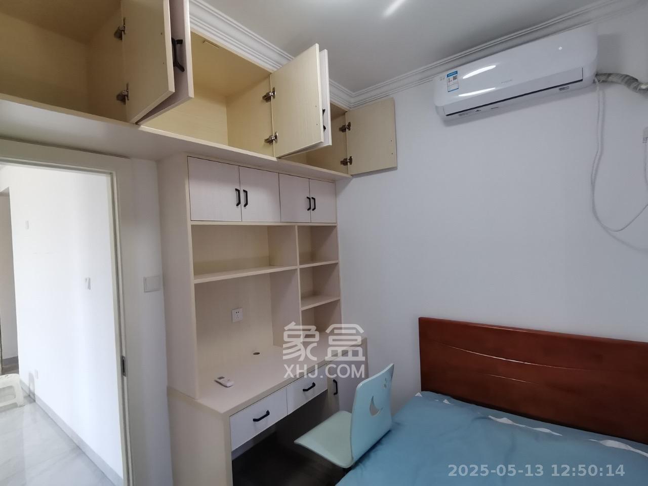 新新花园  2室1厅1卫   2100.00元/月室内图