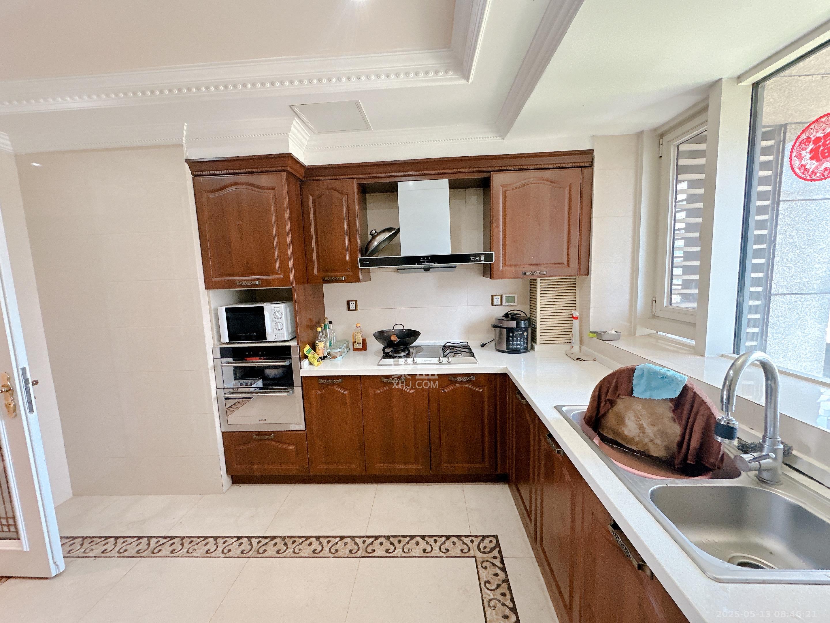 万达公馆 4室2厅4卫 8500.0元/月 万达公馆 4室2厅4卫 8500.0元/月室内图