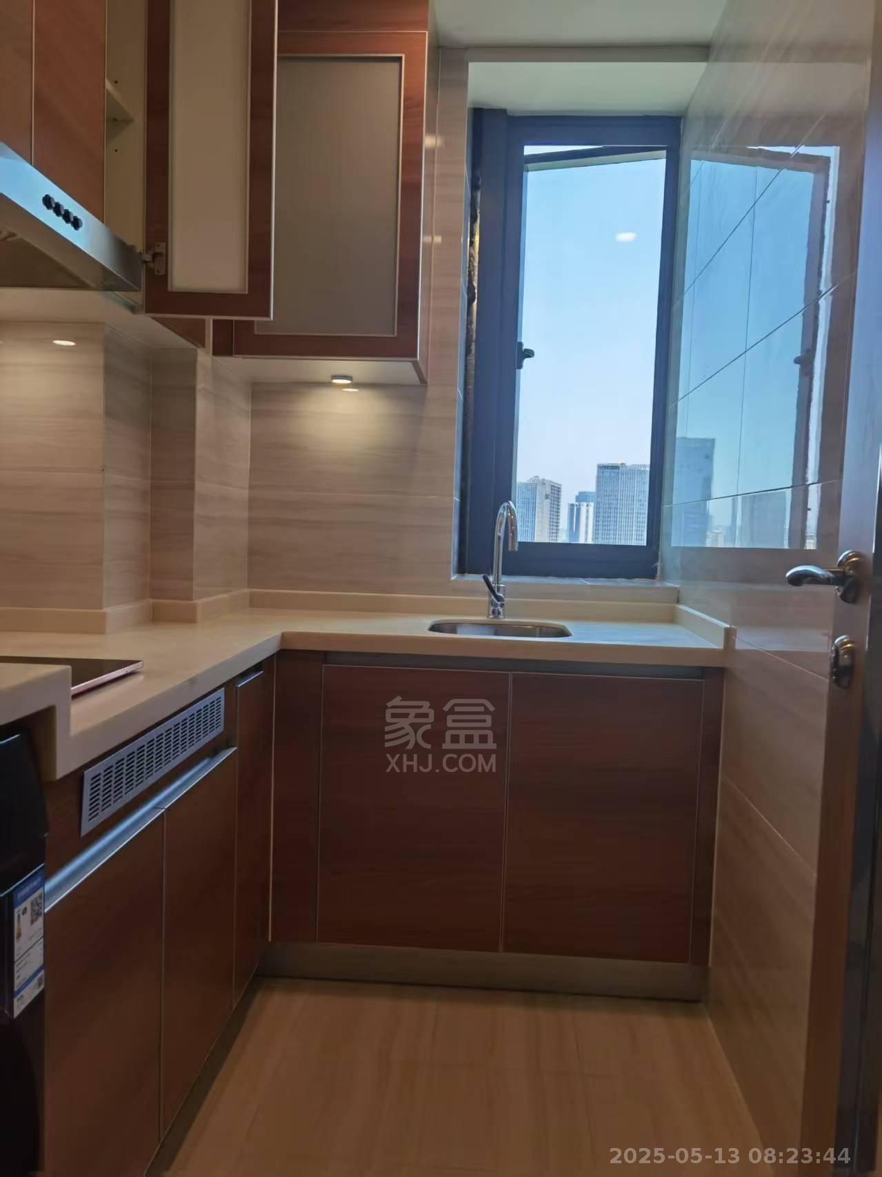 恒大华府 1室1厅1卫 1500.0元/月 恒大华府 1室1厅1卫 1500.0元/月室内图