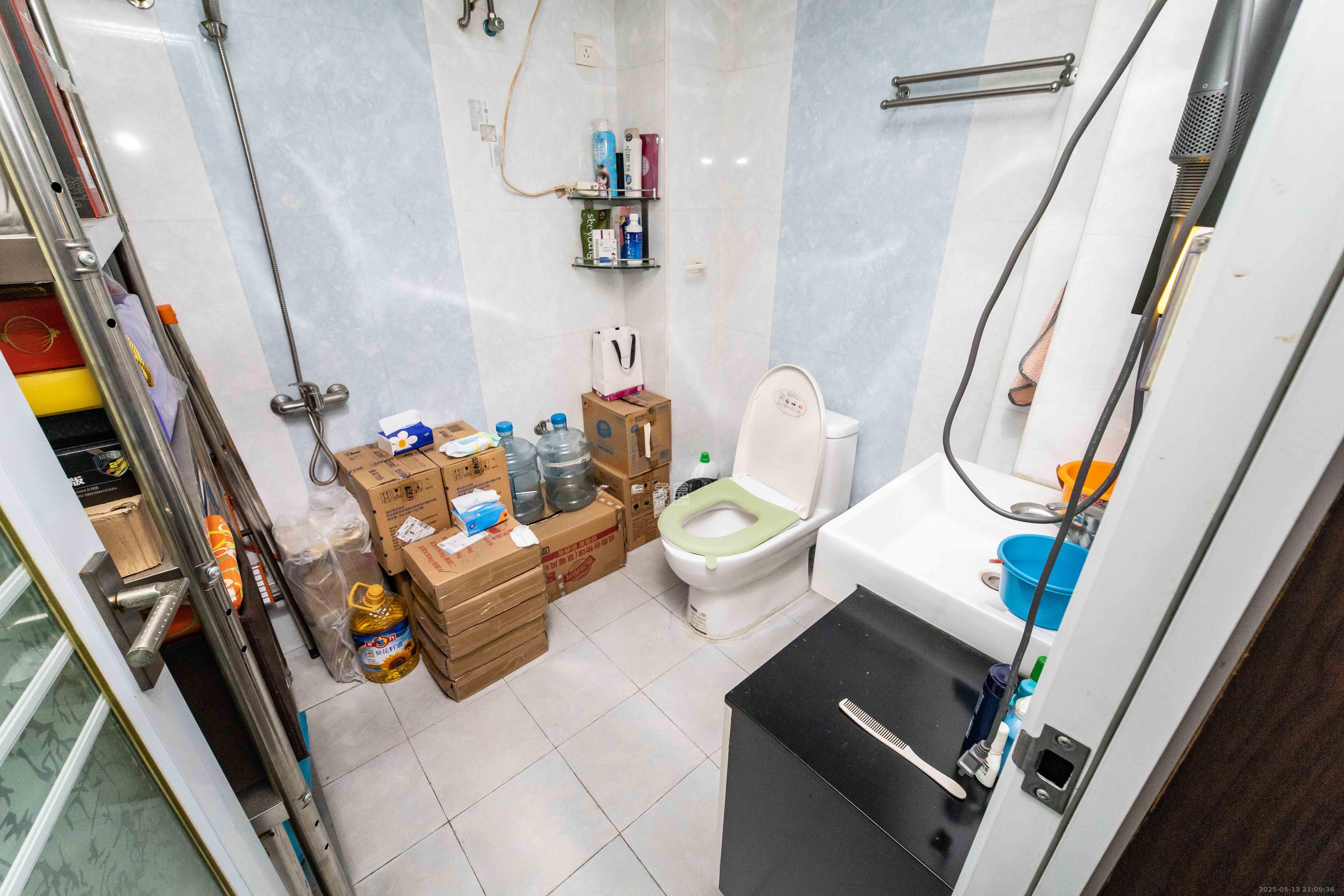 长房东郡  3室2厅2卫    145.0万 长房东郡  3室2厅2卫    145.0万卫生间