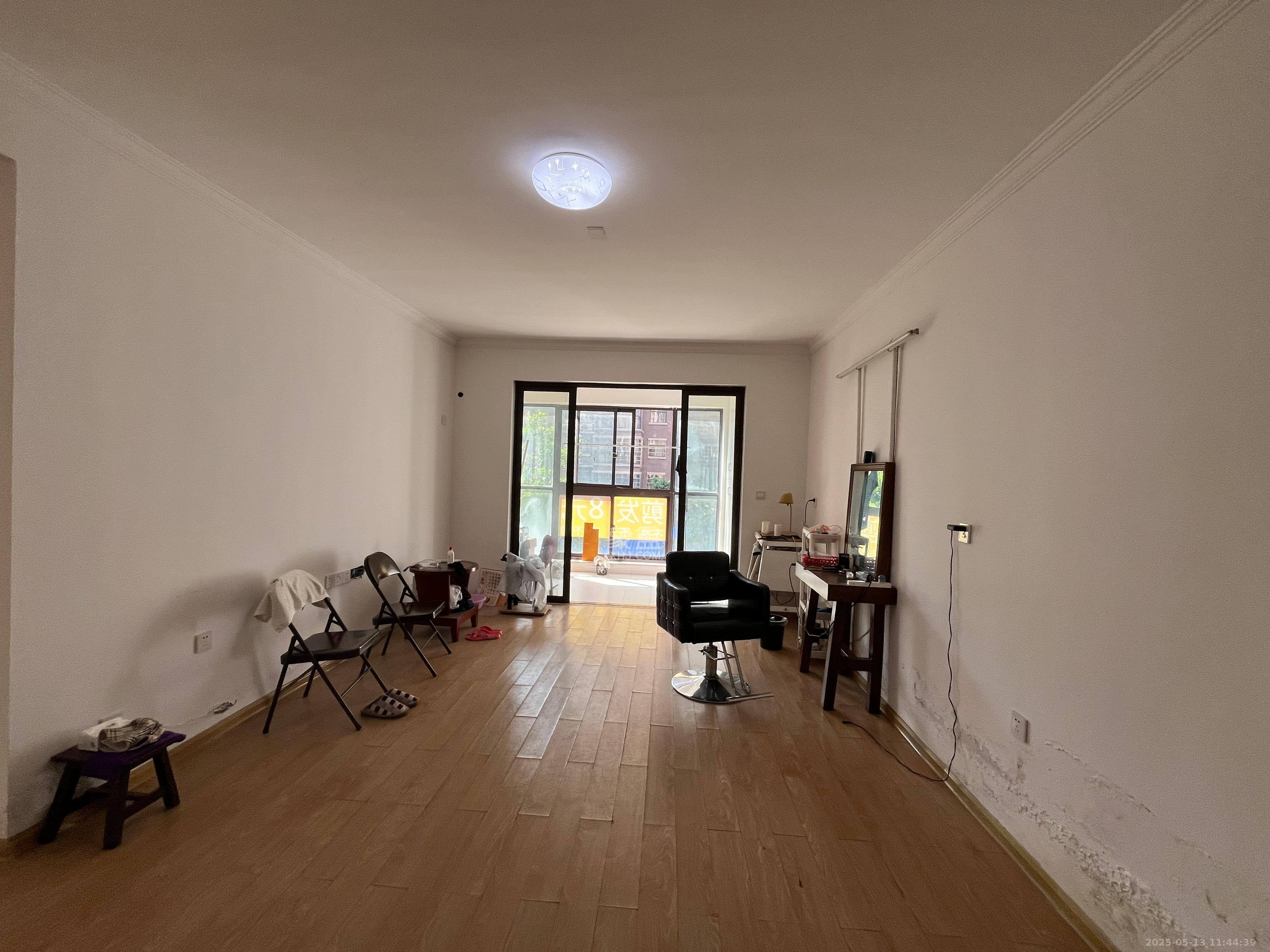 乐尚城 2室1厅1卫 1500.0元/月 乐尚城 2室1厅1卫 1500.0元/月室内图