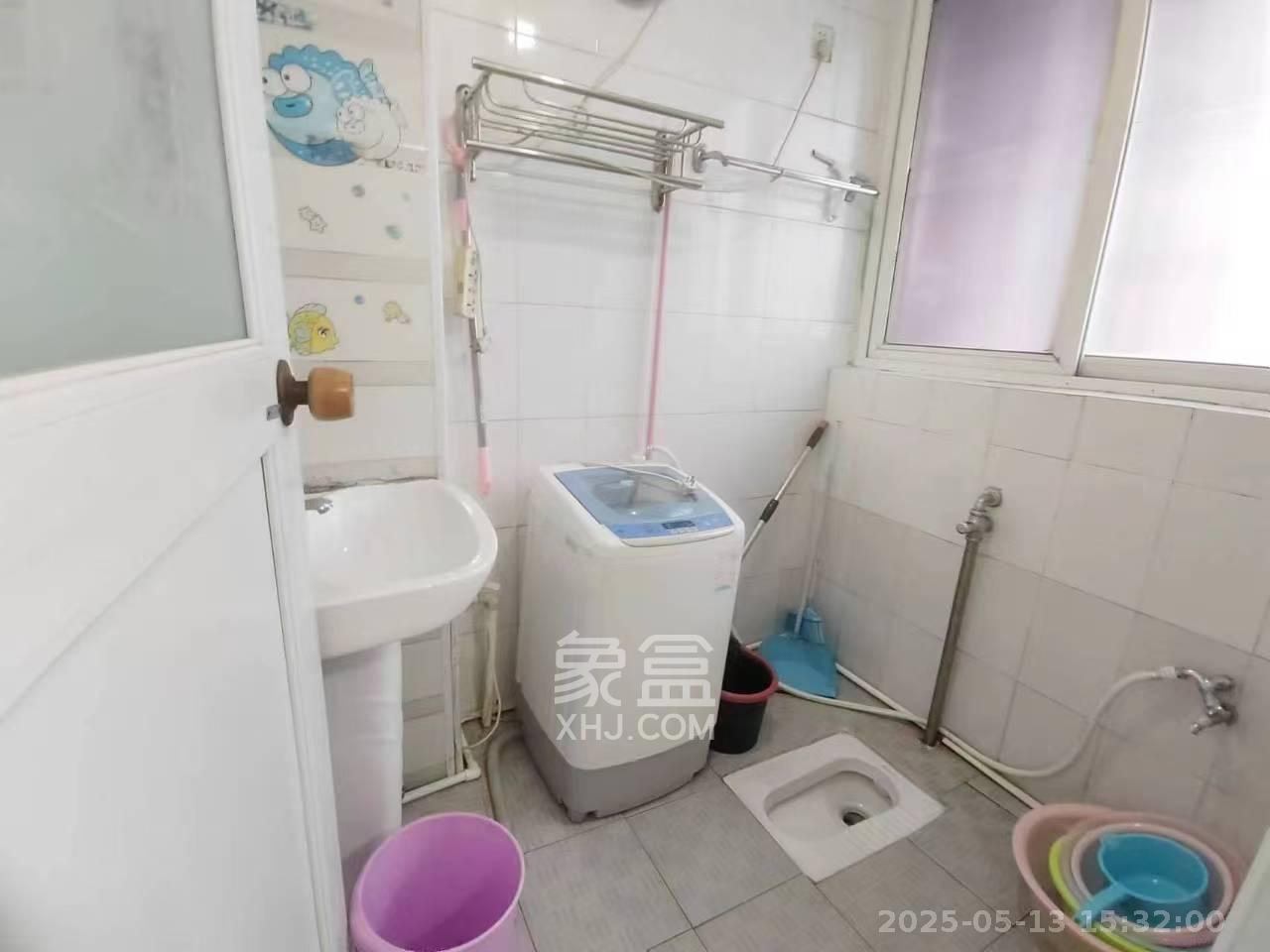 建鸿达现代公寓  1室0厅1卫   1600.00元/月室内图