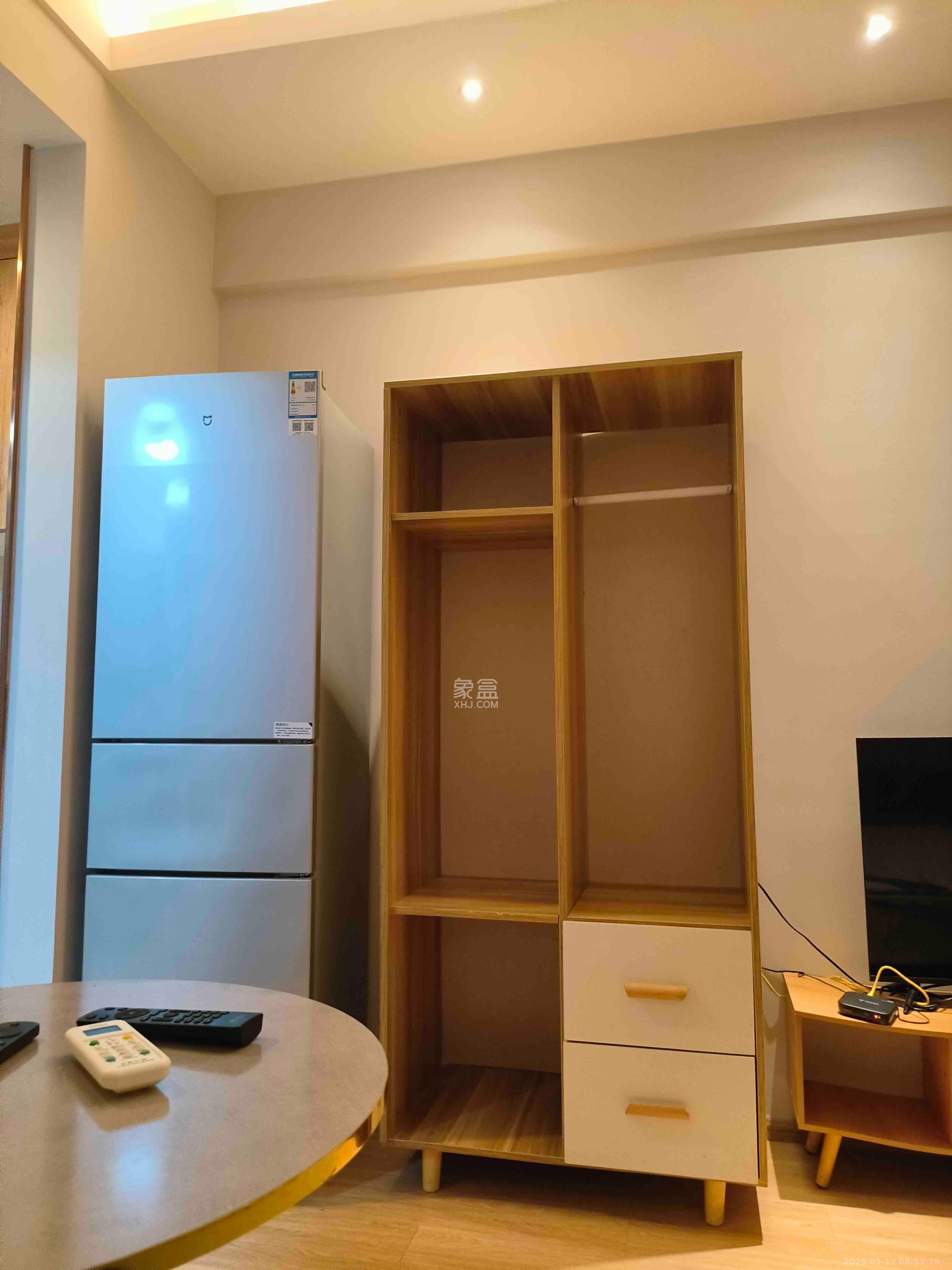 佳兆业云顶都汇 1室1厅1卫 1500.0元/月 佳兆业云顶都汇 1室1厅1卫 1500.0元/月室内图