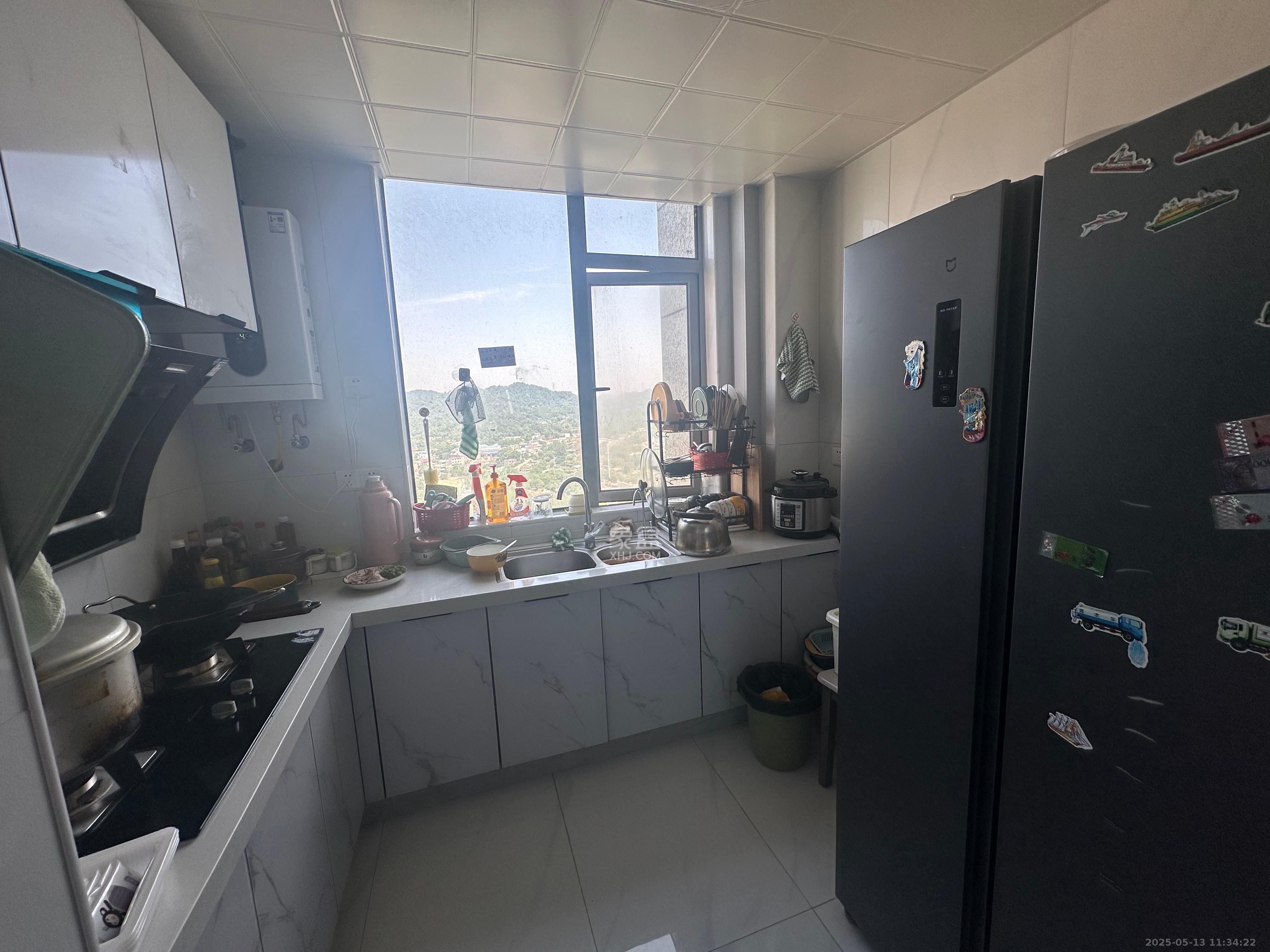 万象府台 4室2厅2卫 5280.0元/月 万象府台 4室2厅2卫 5280.0元/月室内图