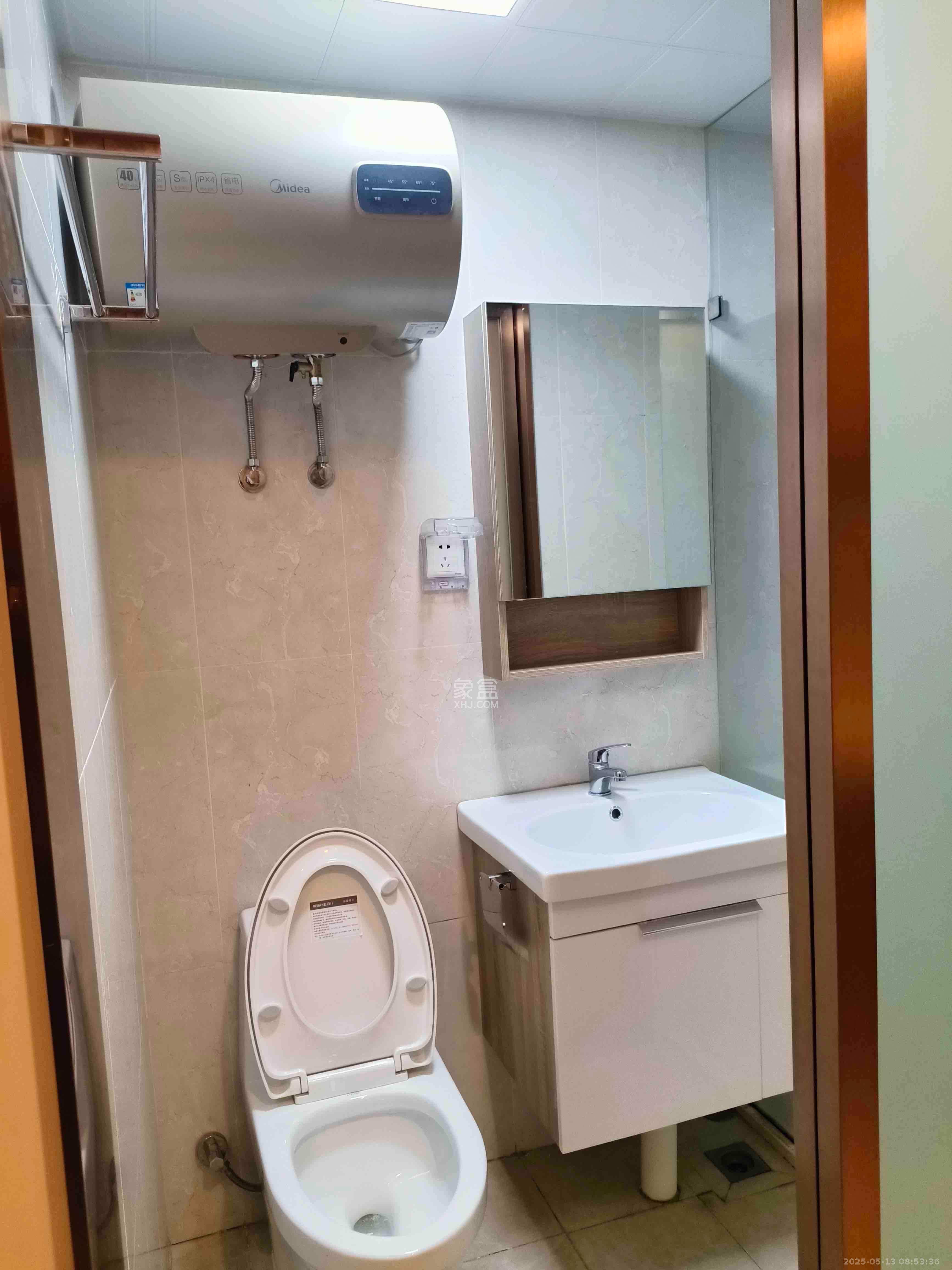 佳兆业云顶都汇 1室1厅1卫 1500.0元/月 佳兆业云顶都汇 1室1厅1卫 1500.0元/月室内图