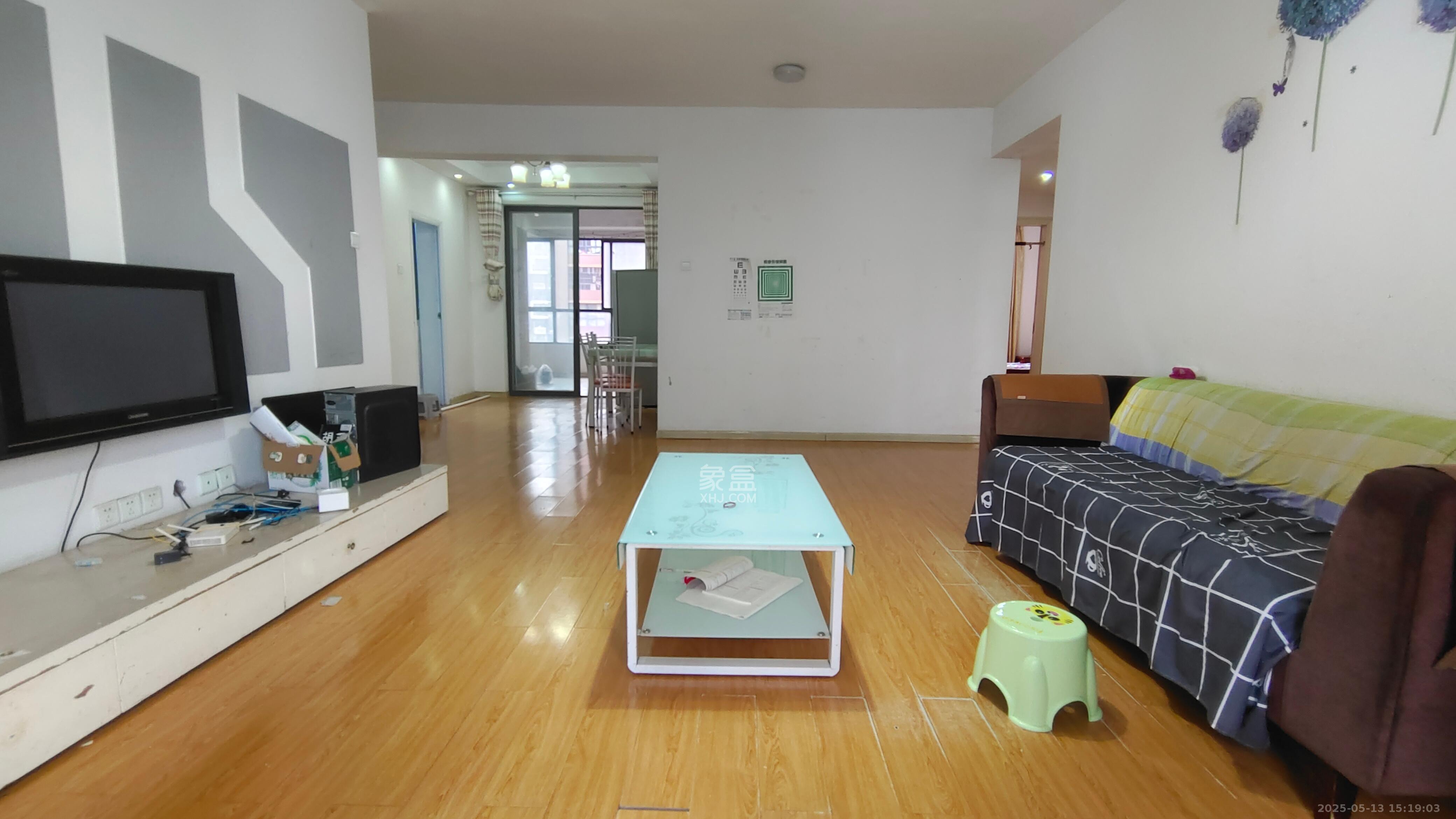 鑫远湘府华城 3室2厅2卫 1800.0元/月 鑫远湘府华城 3室2厅2卫 1800.0元/月室内图