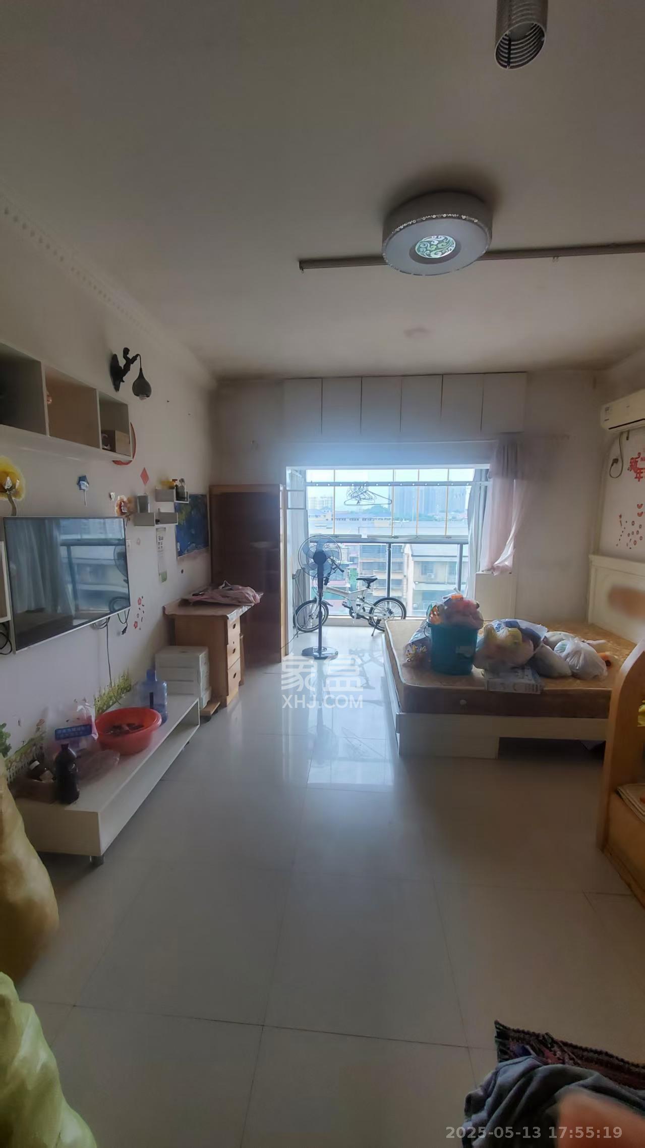 如果爱  1室1厅1卫   1300.00元/月室内图