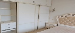 新世界花园三期  3室2厅1卫   2300.00元/月