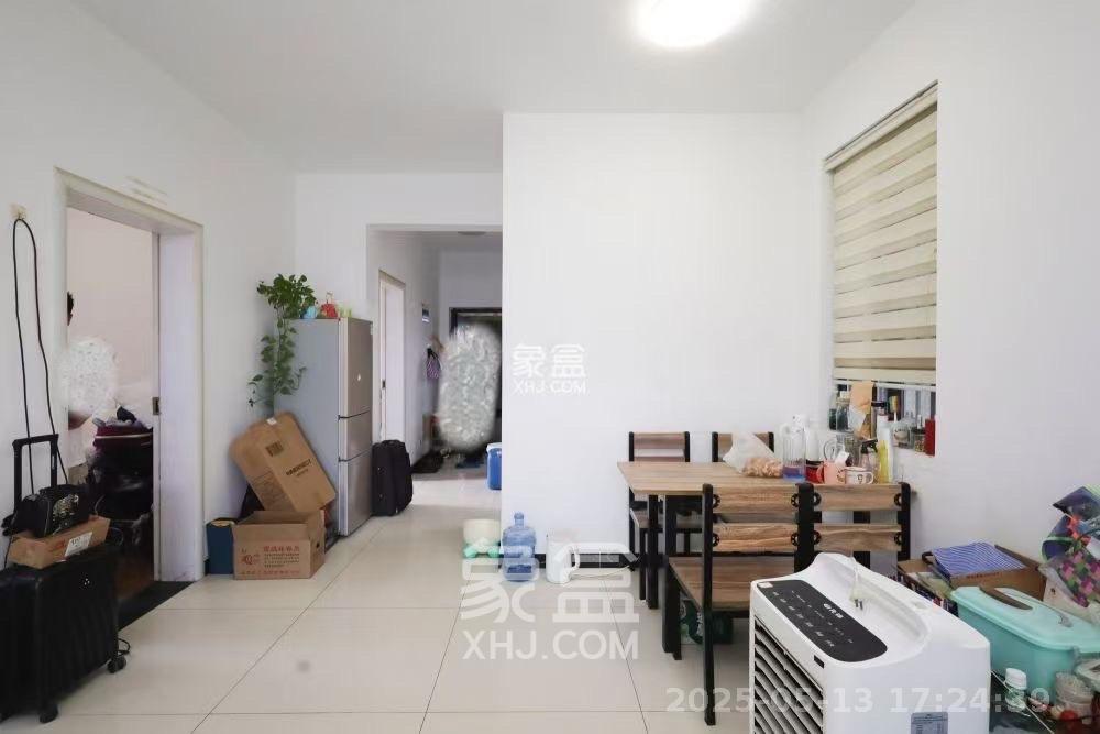 滨江海棠湾 3室2厅1卫 2000.0元/月 滨江海棠湾 3室2厅1卫 2000.0元/月室内图