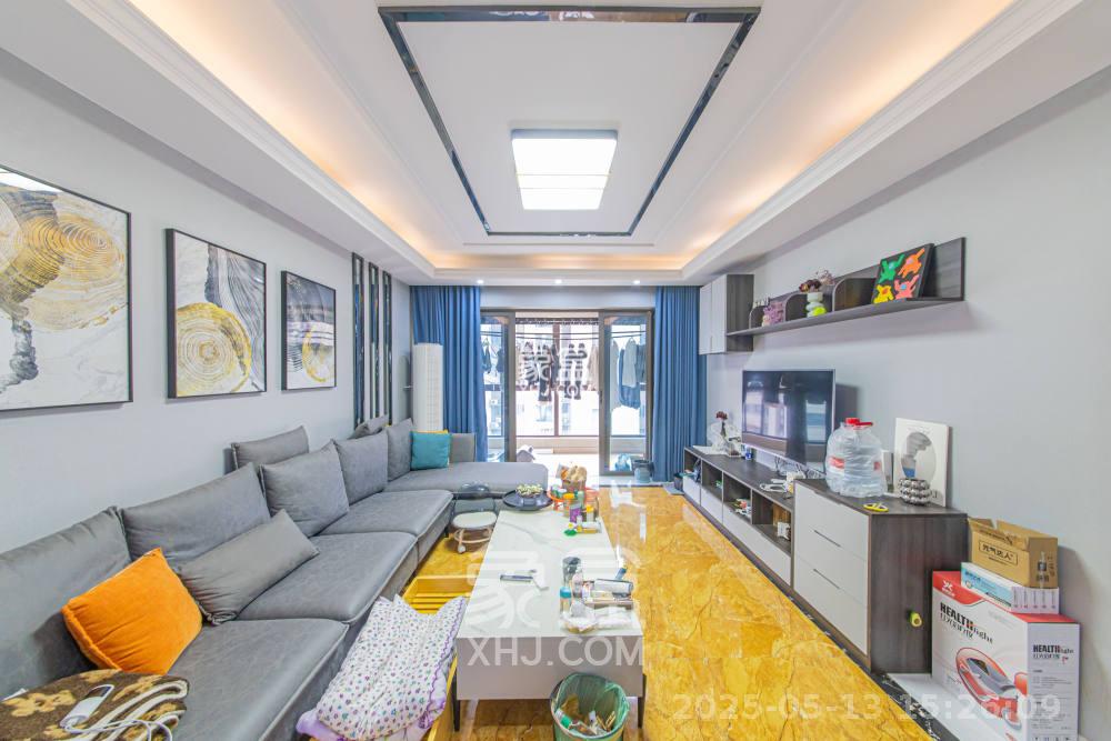 碧桂园公园壹号(凯怡茗苑) 3室2厅2卫 2200.0元/月 碧桂园公园壹号(凯怡茗苑) 3室2厅2卫 2200.0元/月室内图