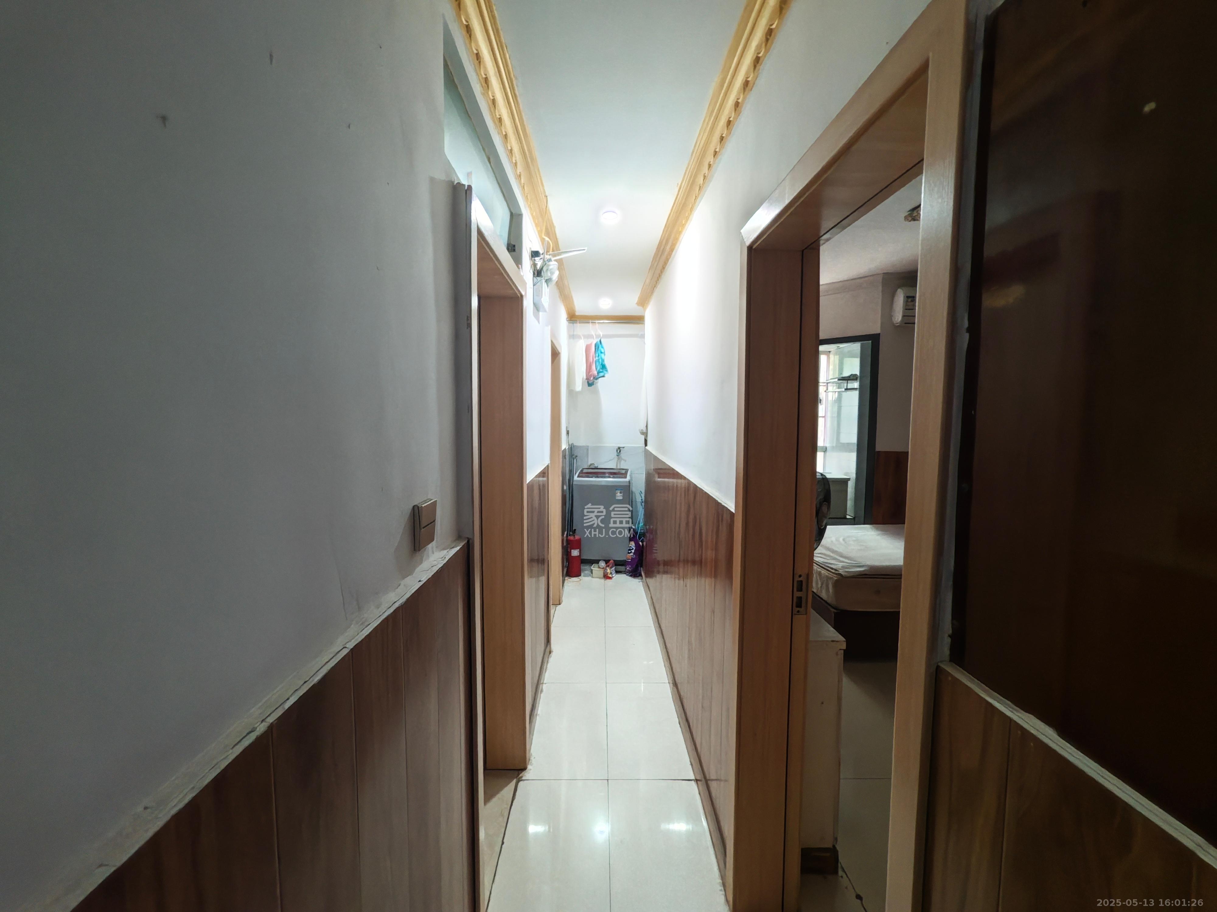 红树湾 6室2厅4卫 3500.0元/月 红树湾 6室2厅4卫 3500.0元/月室内图