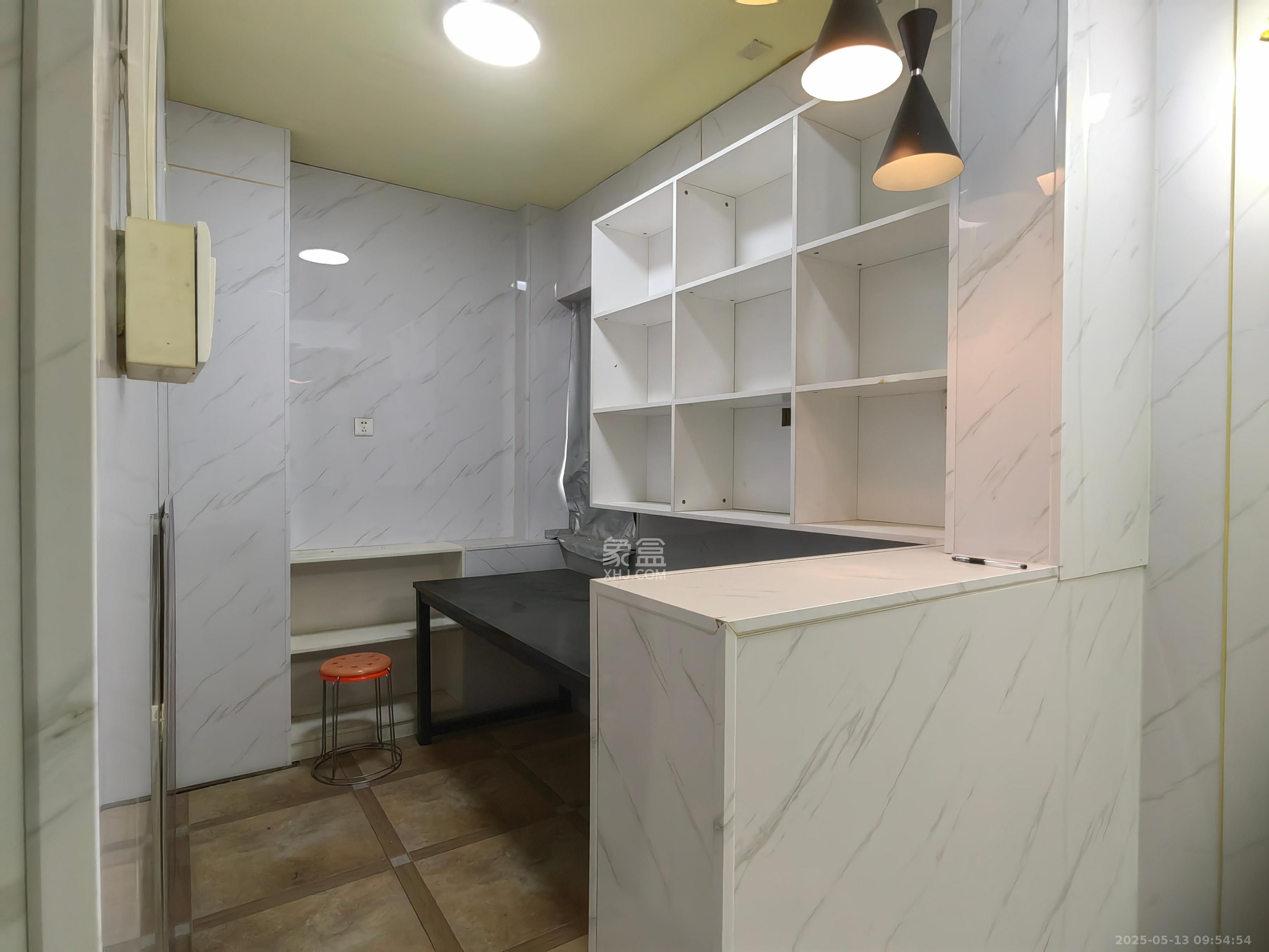 东玺门 3室2厅2卫 2600.0元/月 东玺门 3室2厅2卫 2600.0元/月室内图