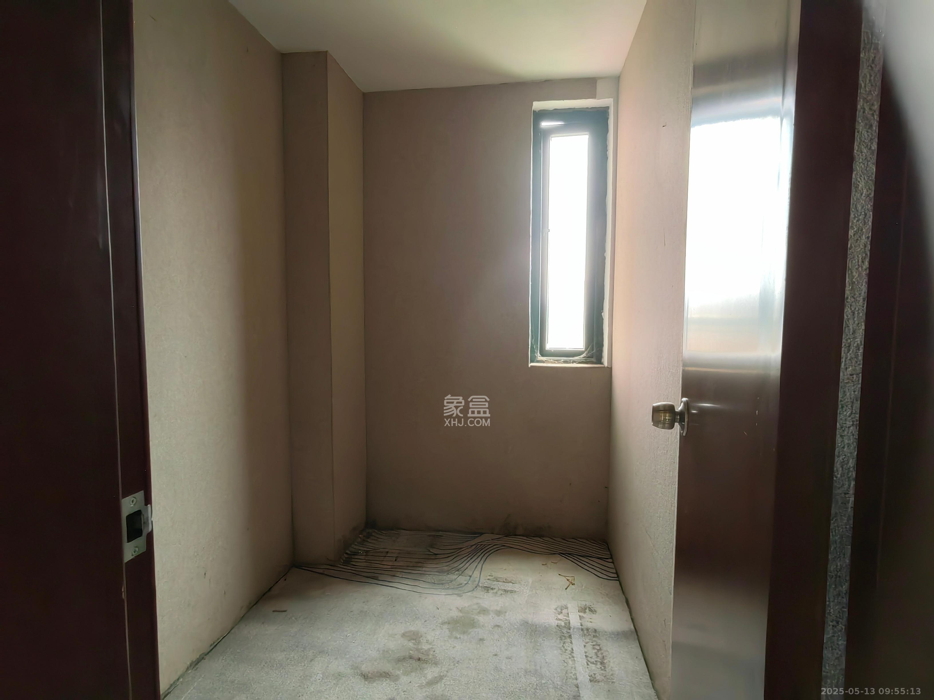 东玺门 3室2厅2卫 2600.0元/月 东玺门 3室2厅2卫 2600.0元/月室内图