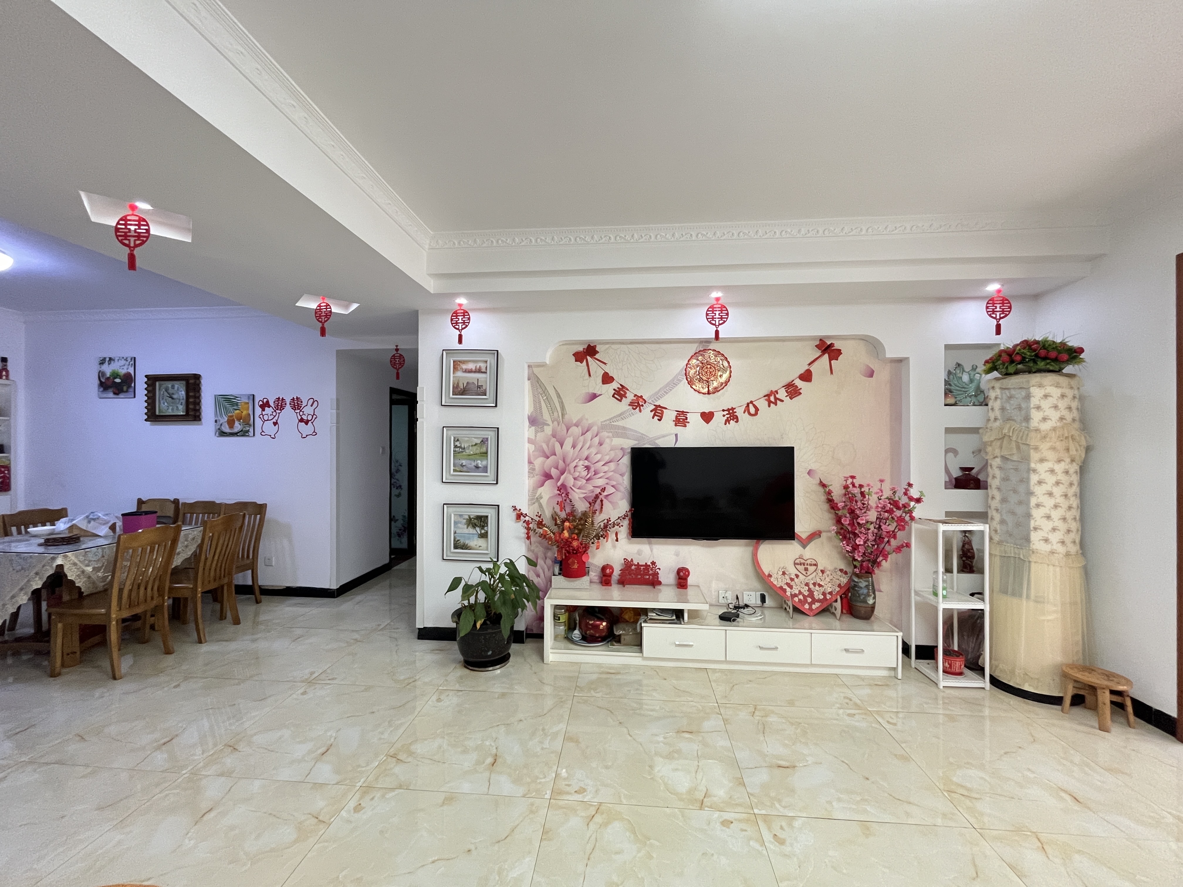 树鑫城市花园 3室2厅2卫 69.8万 树鑫城市花园 3室2厅2卫 69.8万客厅