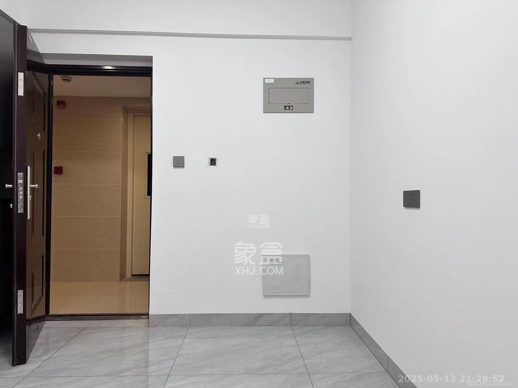 北辰三角洲E7区  1室0厅0卫   2800.00元/月