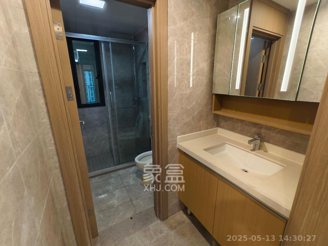 旭辉雨花郡  1室2厅2卫   5000.00元/月室内图