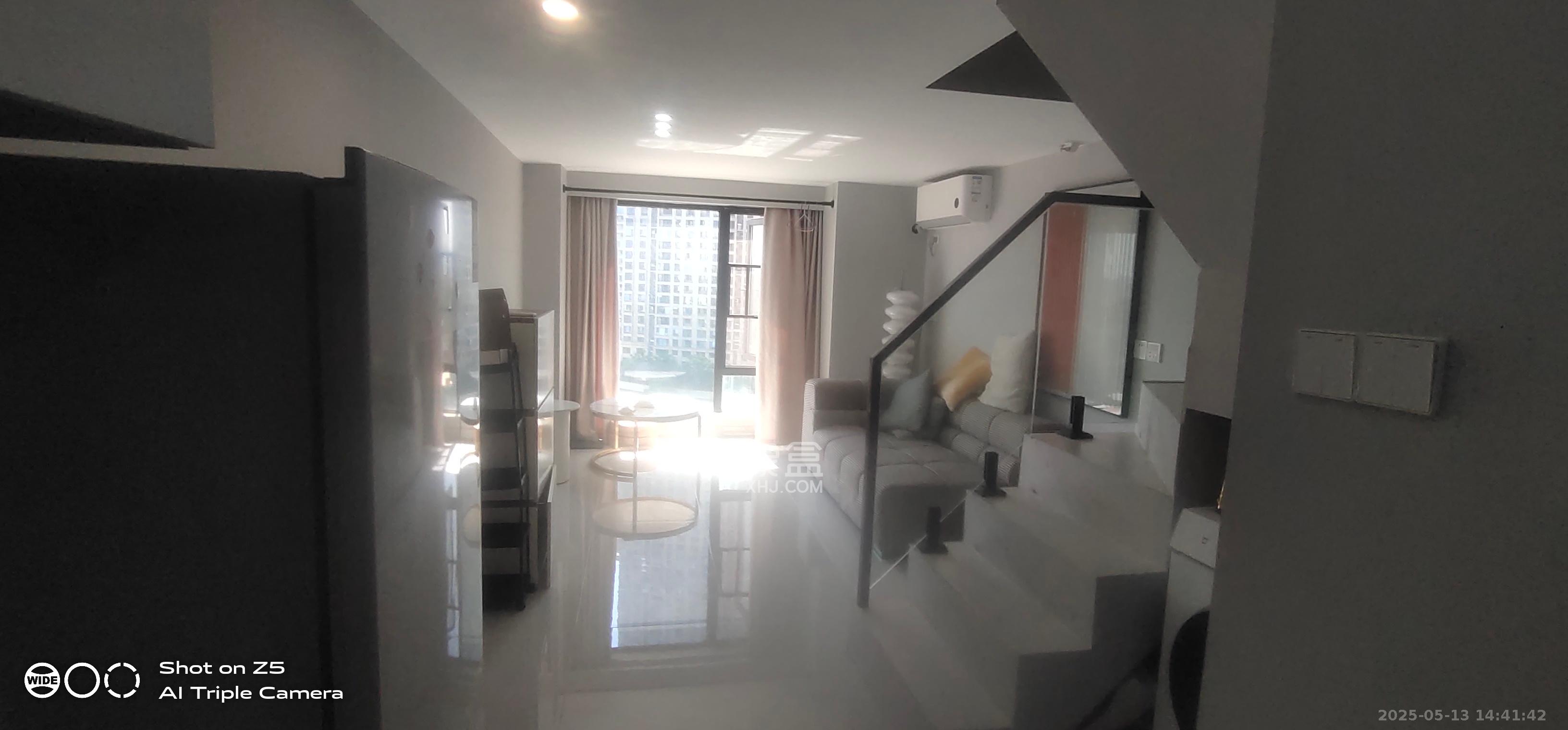 卓越江岸  2室1厅1卫    2400.0元/月 卓越江岸  2室1厅1卫    2400.0元/月室内图