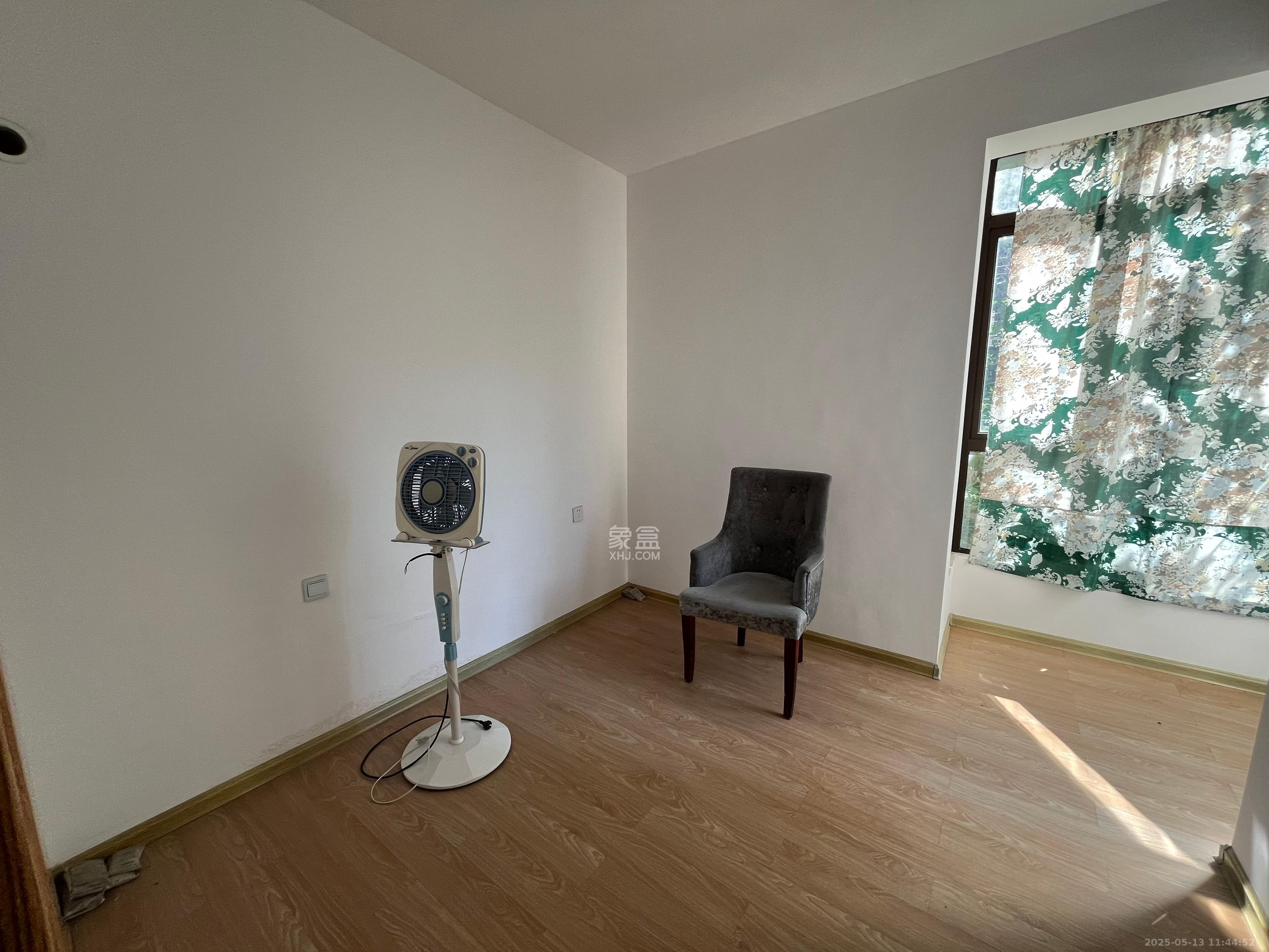 乐尚城 2室1厅1卫 1500.0元/月 乐尚城 2室1厅1卫 1500.0元/月室内图