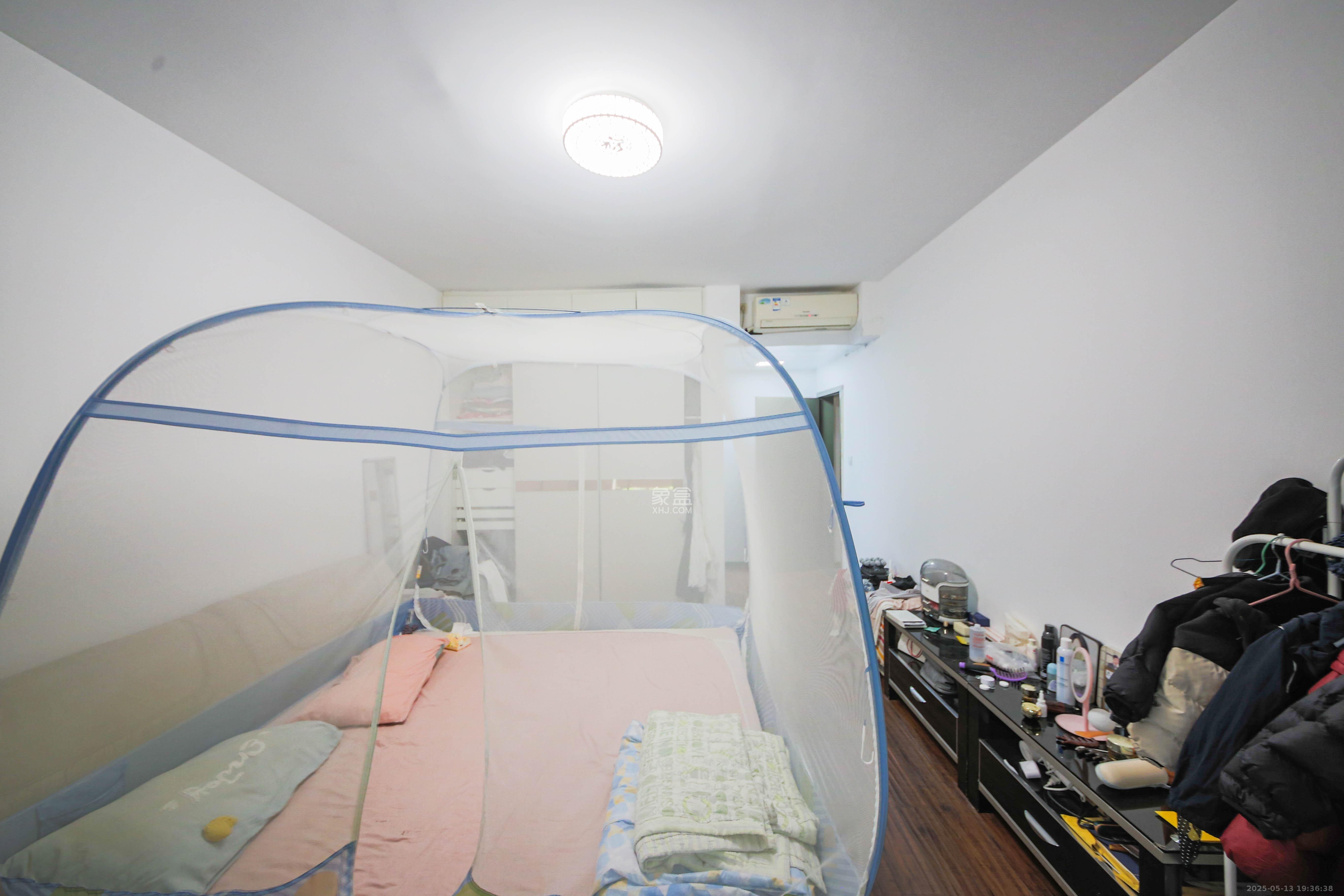 奥林匹克花园 3室2厅2卫 122.0万 奥林匹克花园 3室2厅2卫 122.0万卧室