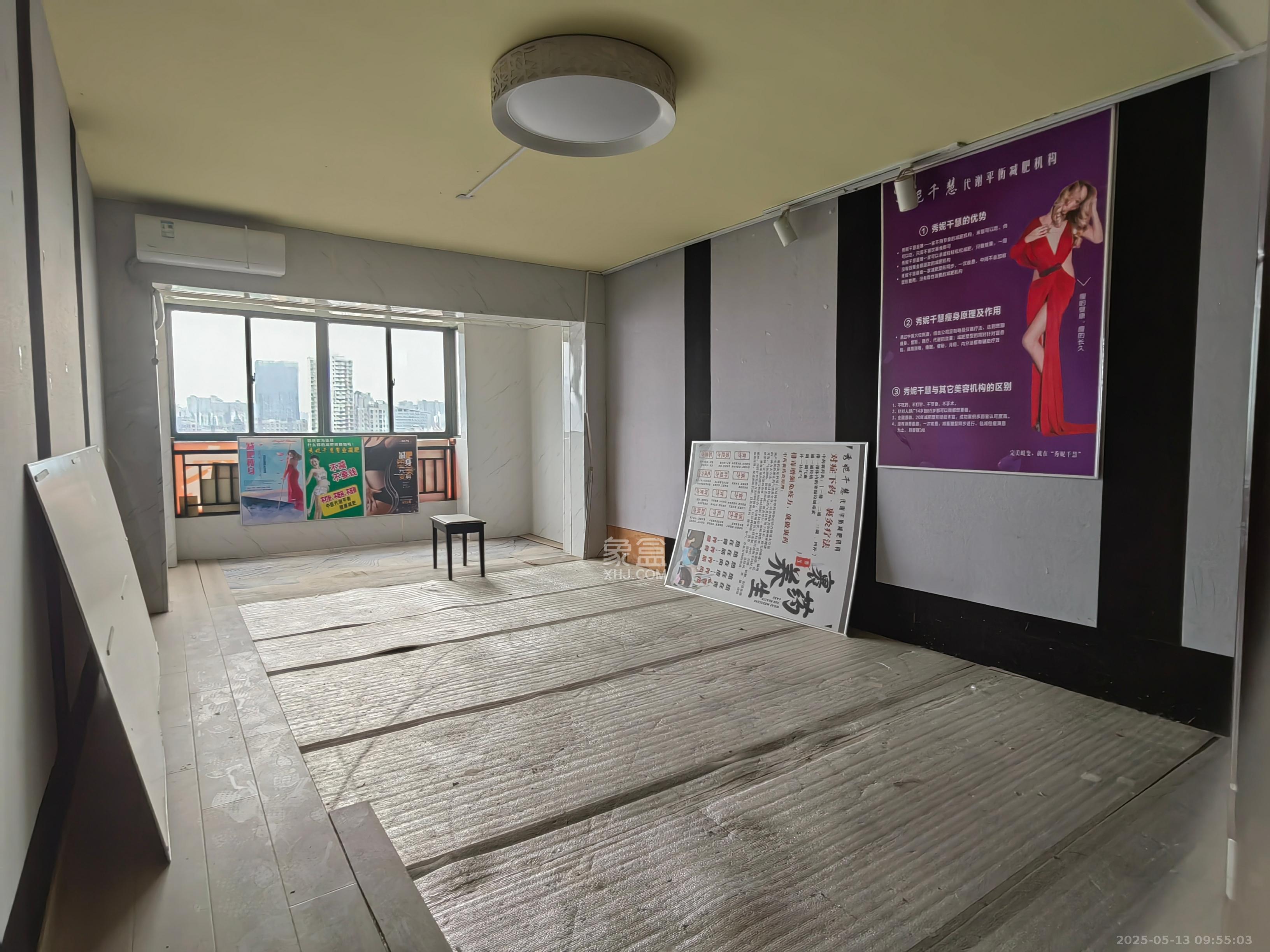 东玺门 3室2厅2卫 2600.0元/月 东玺门 3室2厅2卫 2600.0元/月室内图